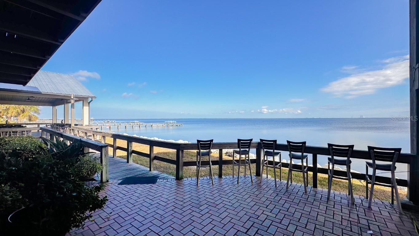 DELESPINE COURTS - Commercial Sale