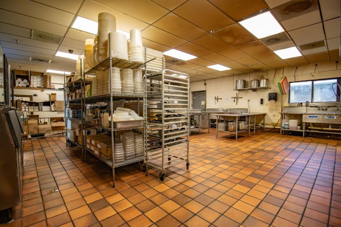 DELESPINE COURTS - Commercial Sale