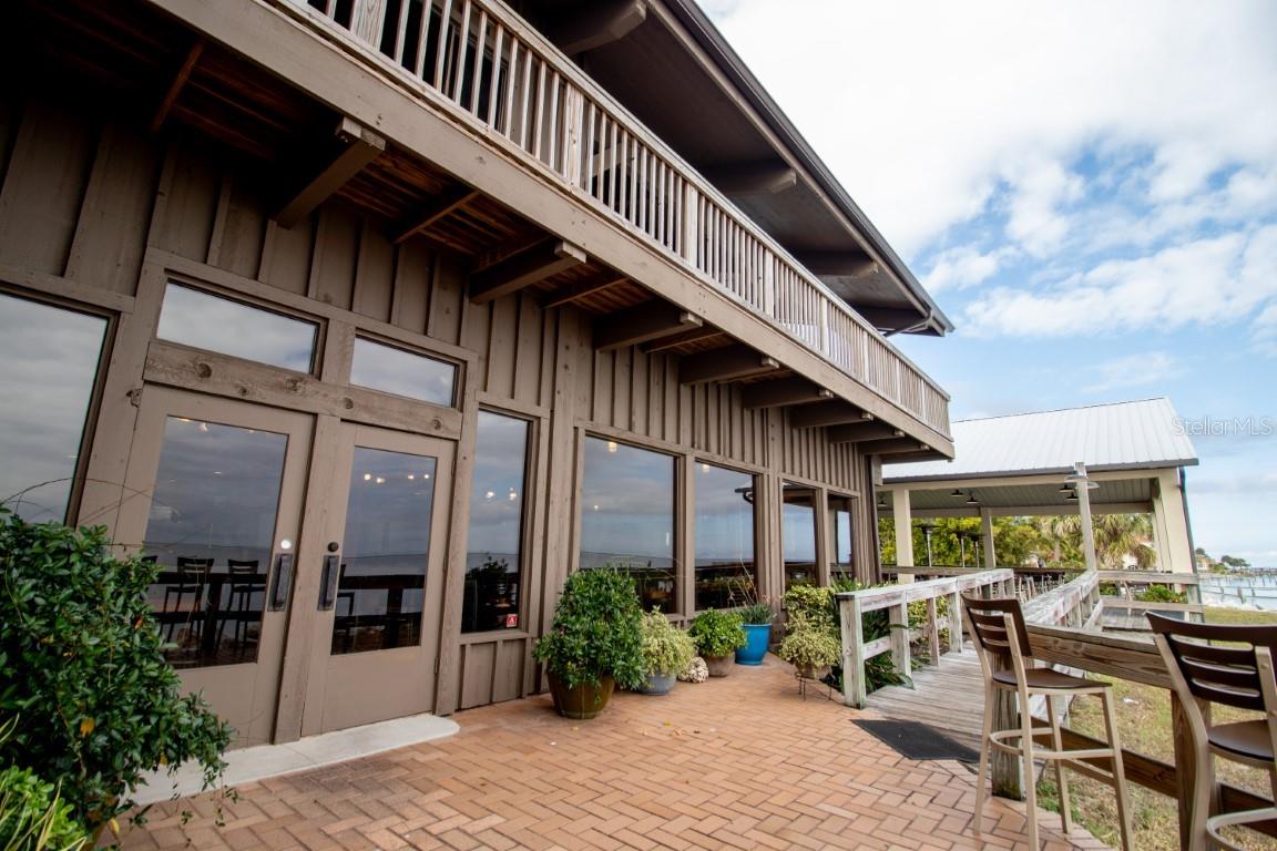 DELESPINE COURTS - Commercial Sale