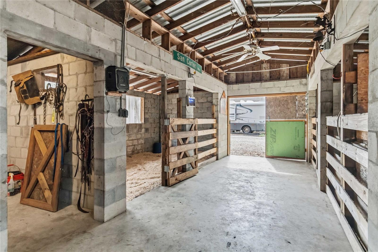 BAY LAKE RANCH UNIT 2 - Residential