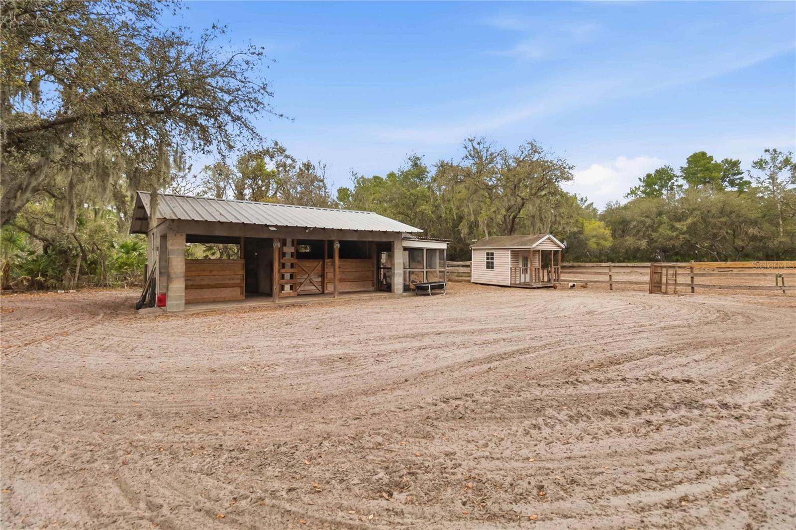 BAY LAKE RANCH UNIT 2 - Residential