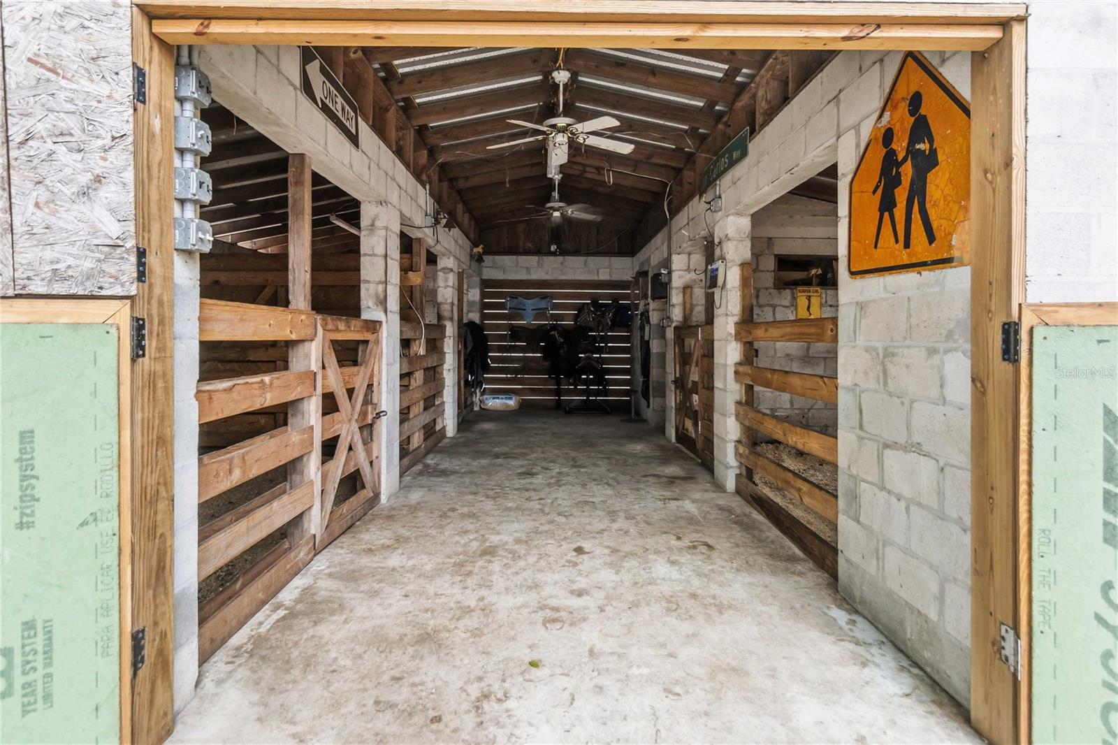 BAY LAKE RANCH UNIT 2 - Residential