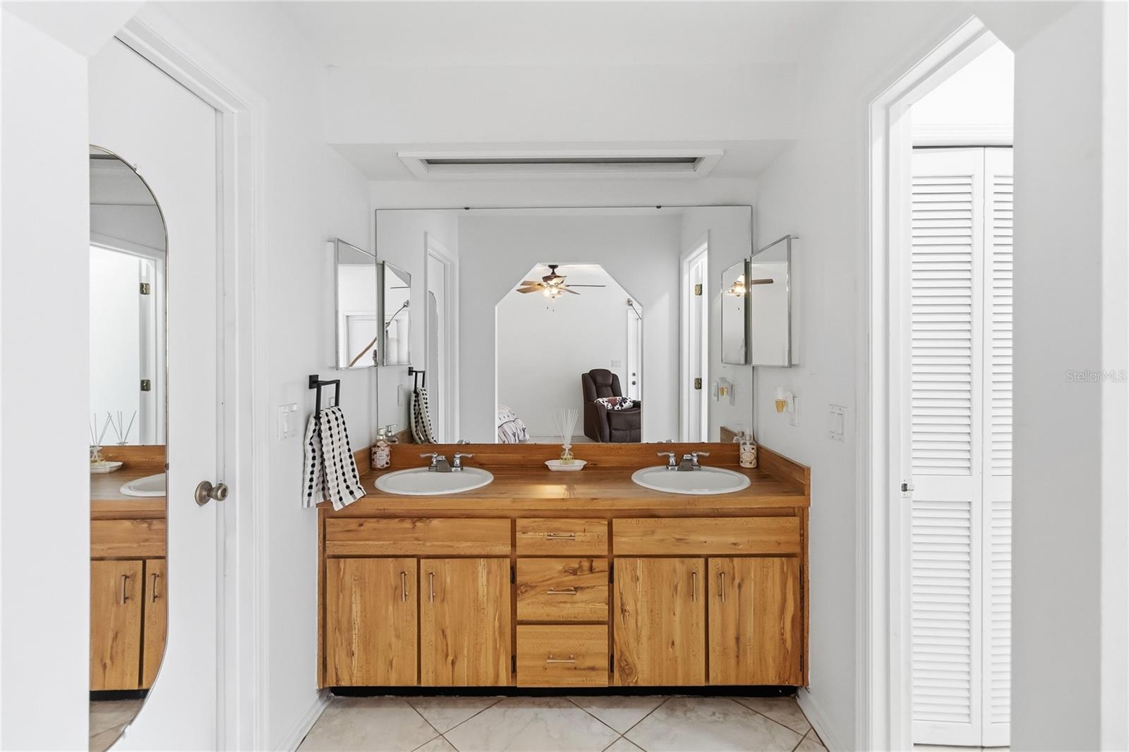 BAY LAKE RANCH UNIT 2 - Residential