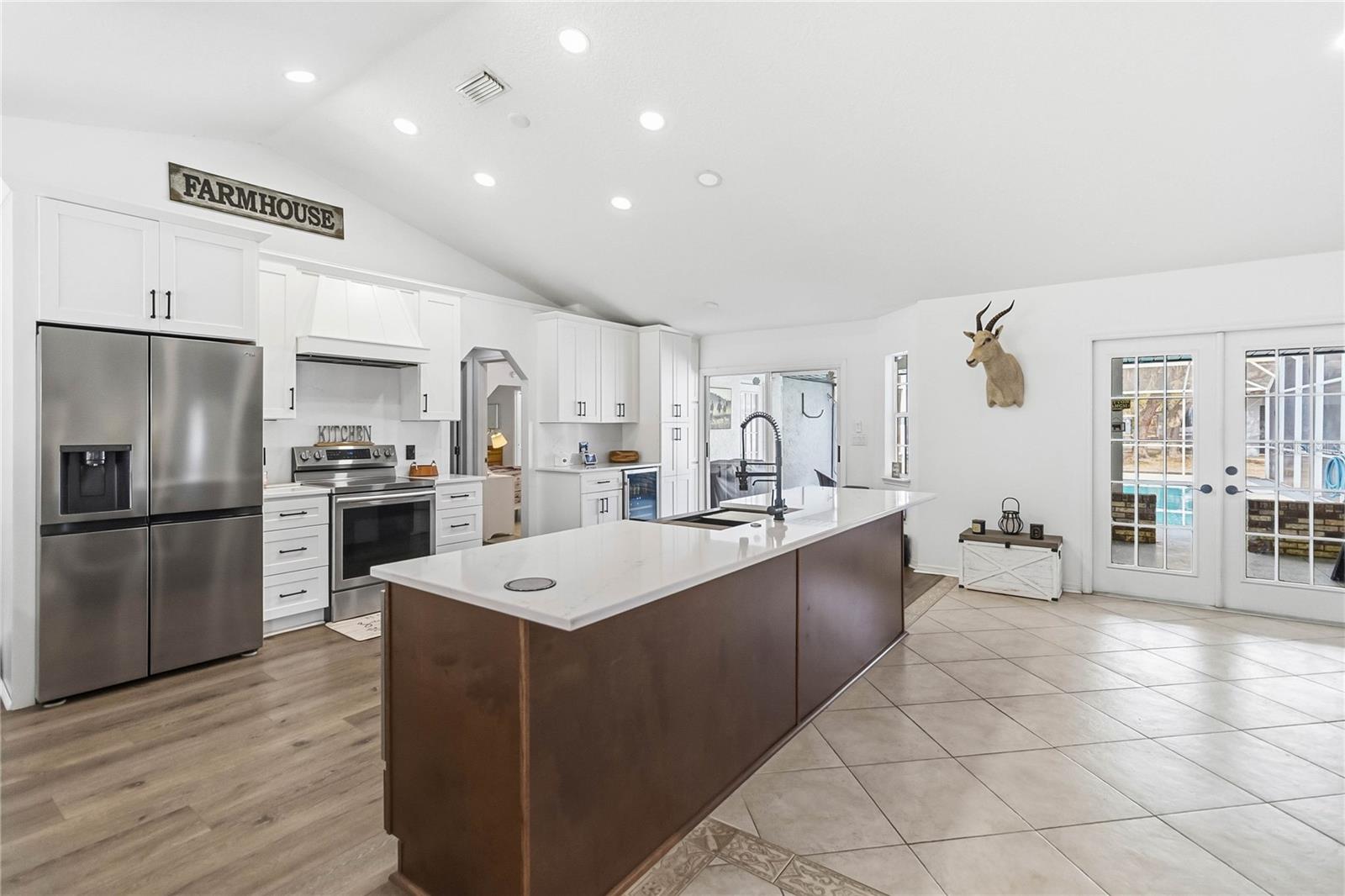 BAY LAKE RANCH UNIT 2 - Residential