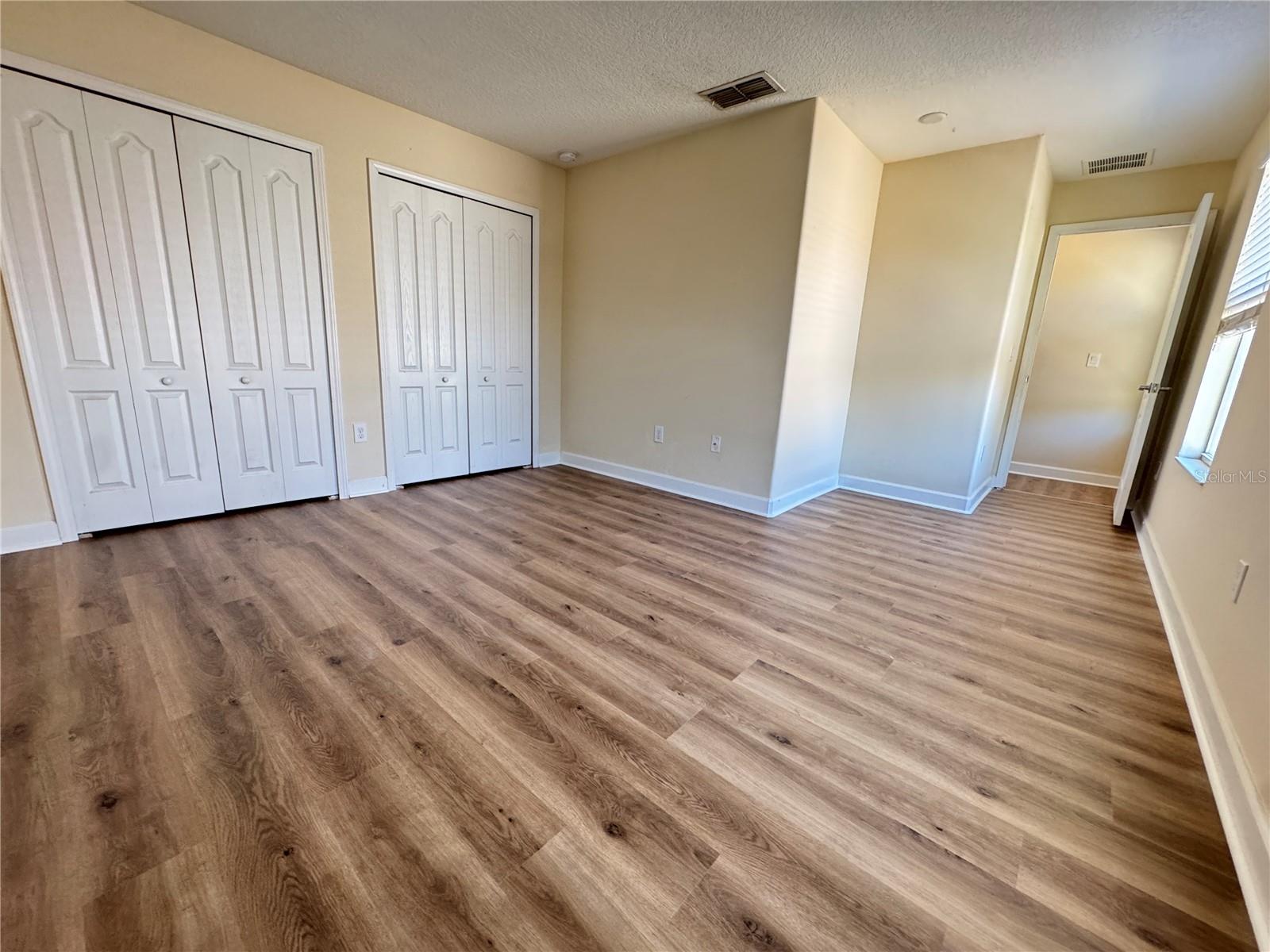 SIGNATURE LAKES PH 3B-1 - Residential Lease