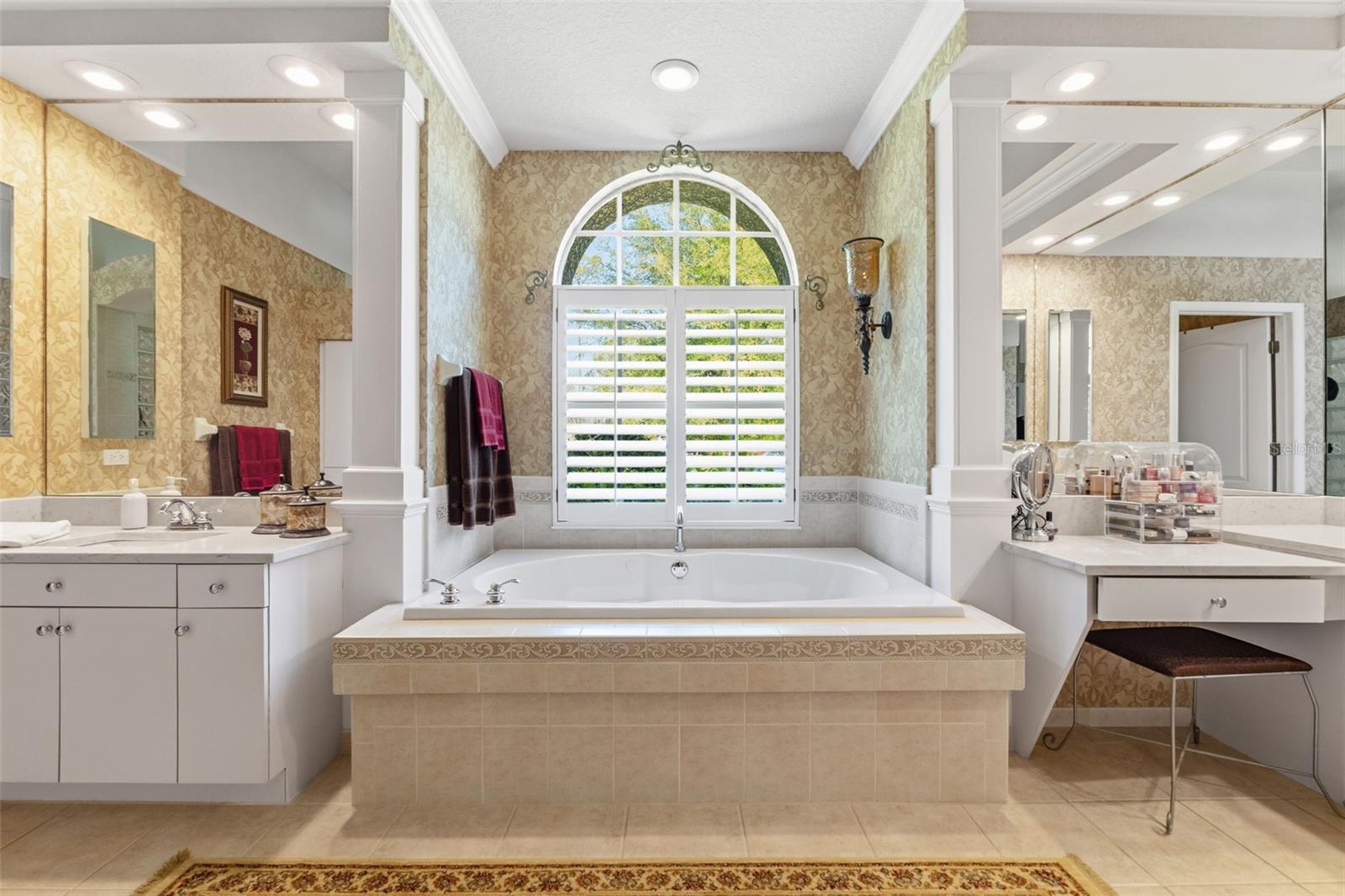 WOODLAND WATERS PH 1 - Residential