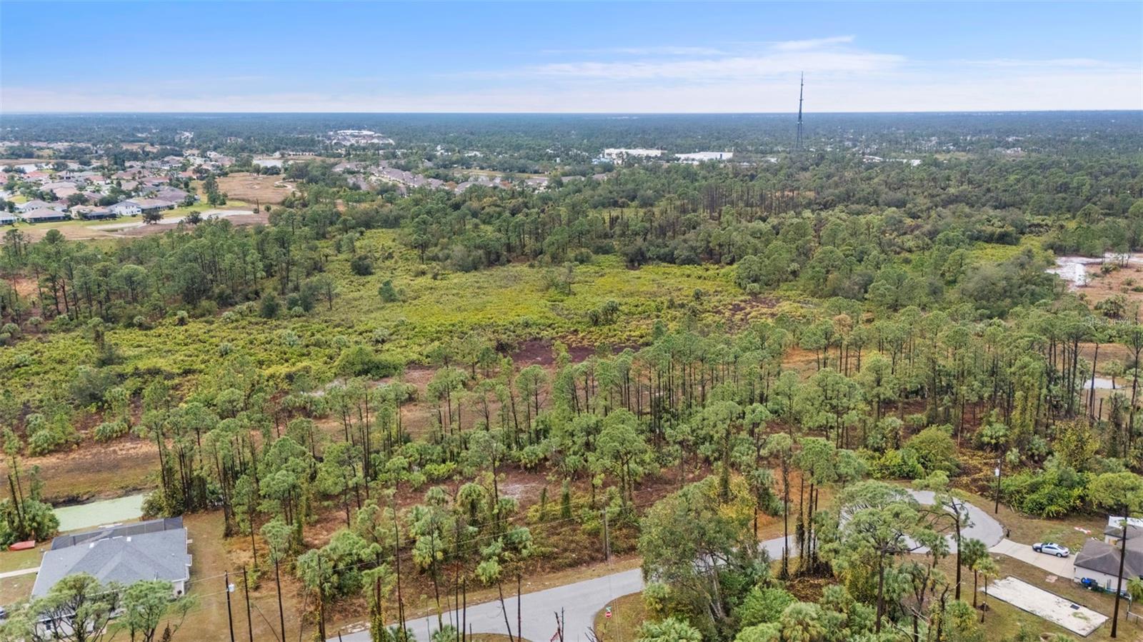 PORT CHARLOTTE SUB 33 - Land