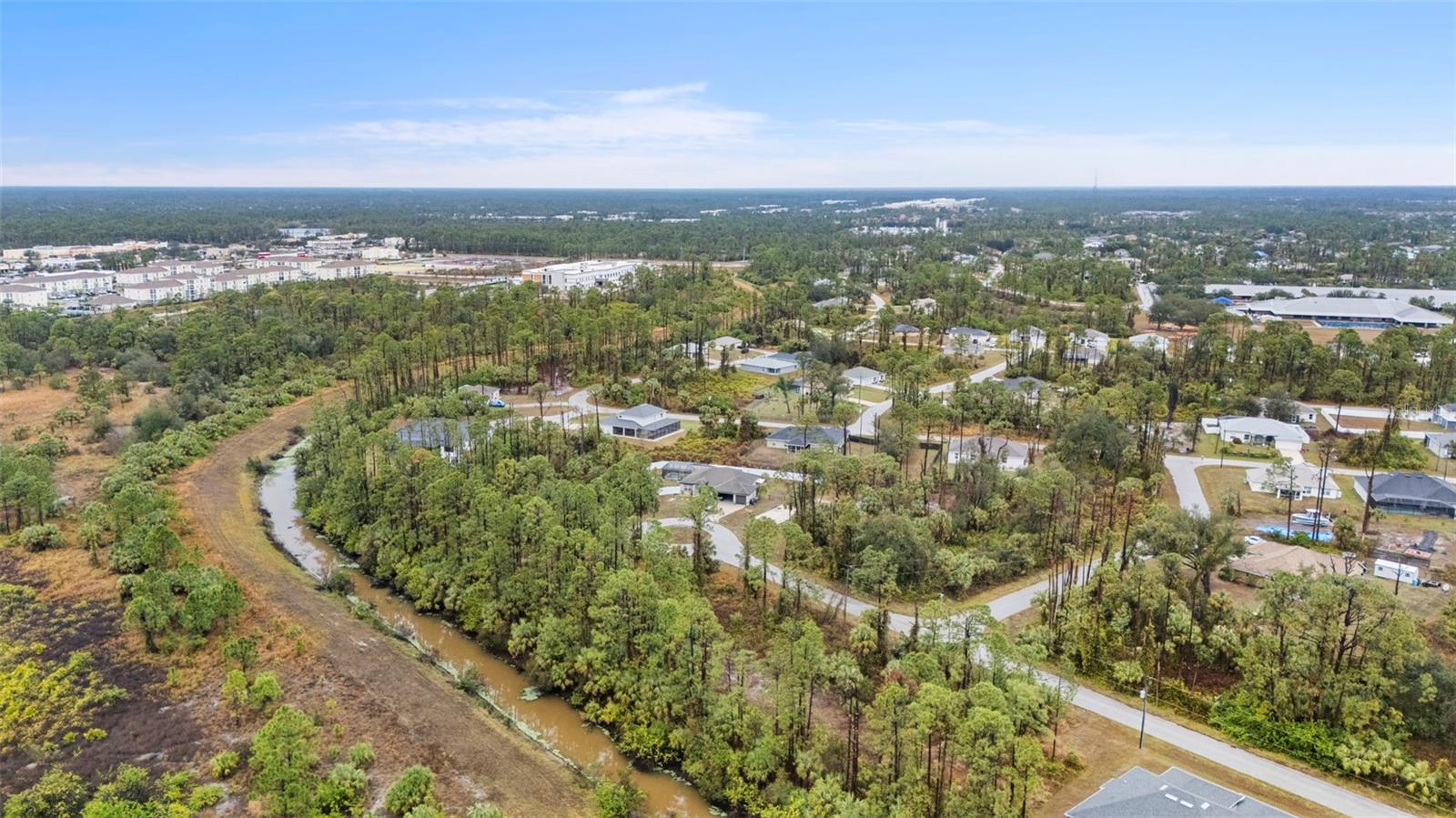 PORT CHARLOTTE SUB 33 - Land