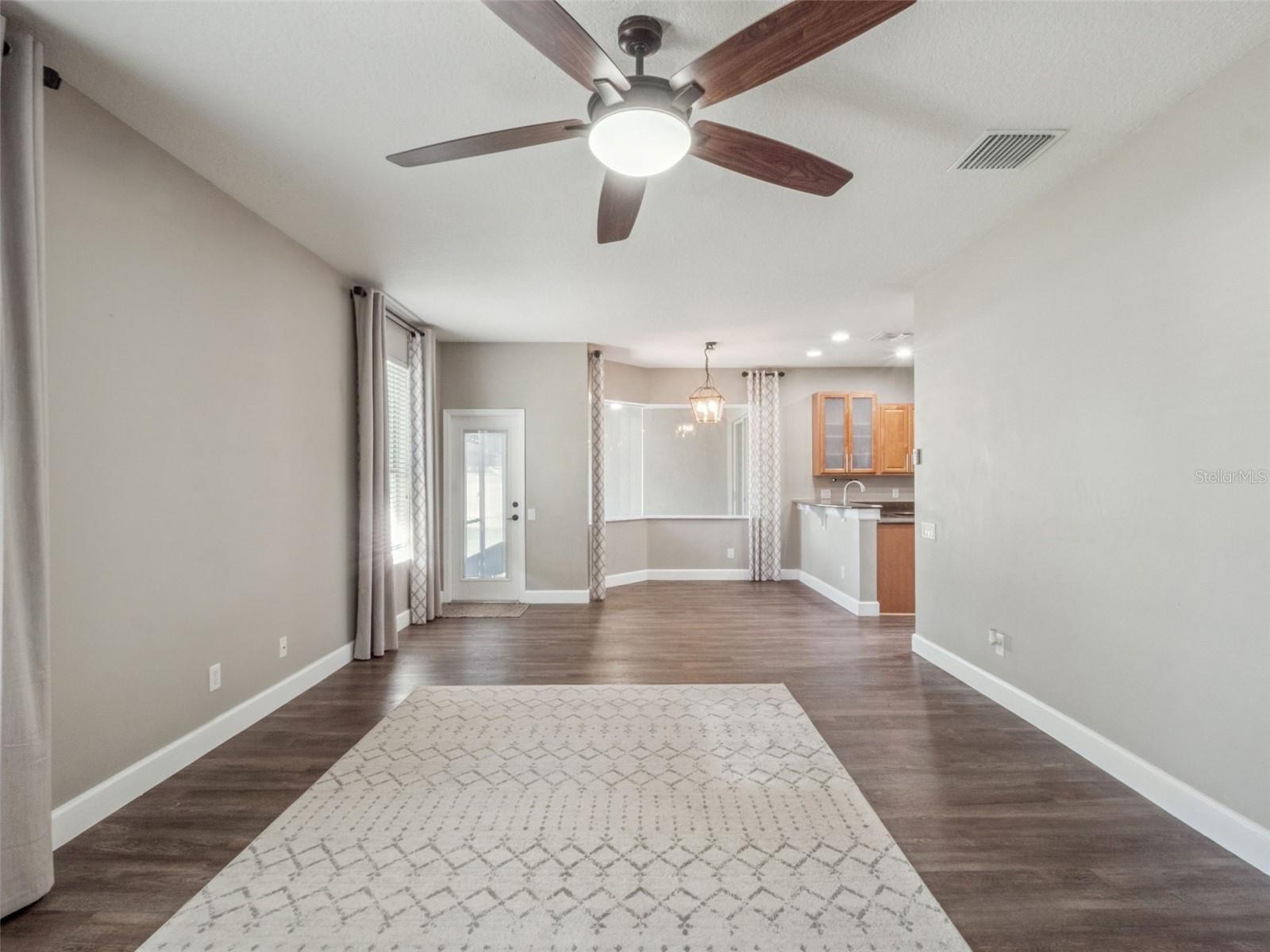 JOHNS LANDING PH 01 44/47 - Residential