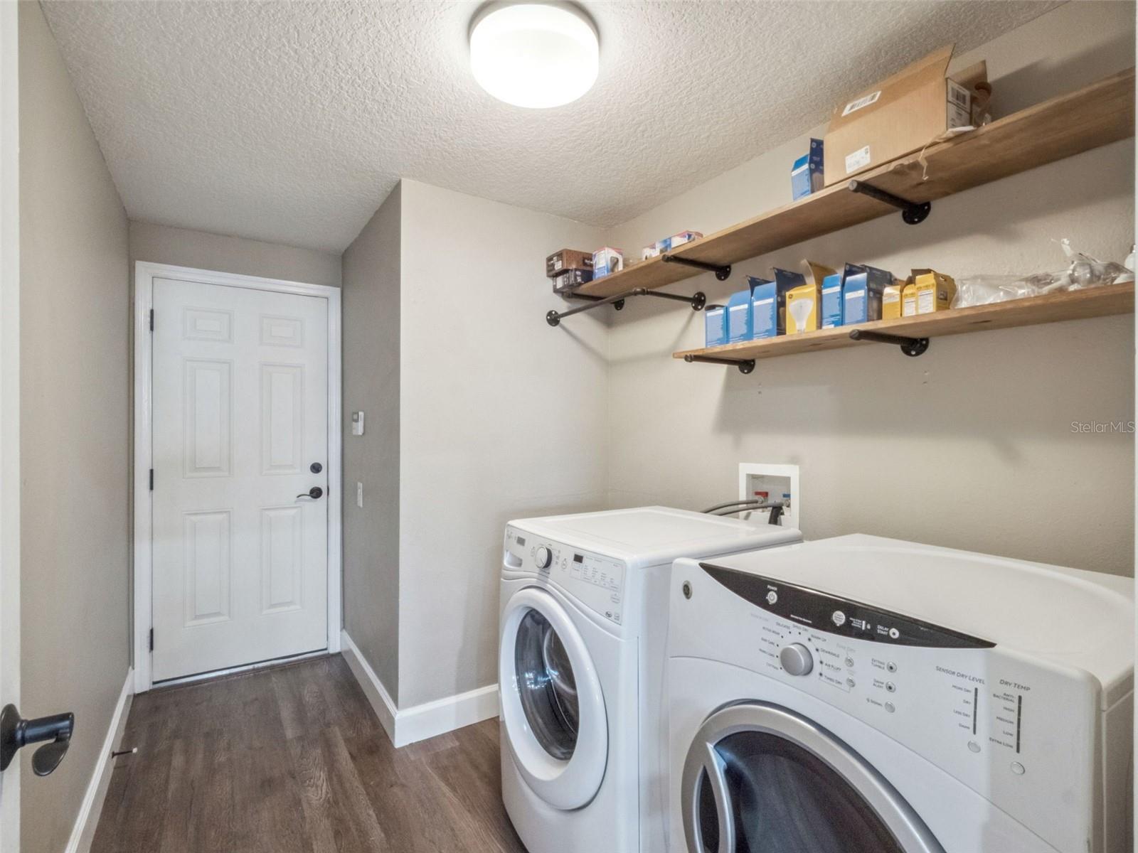 JOHNS LANDING PH 01 44/47 - Residential