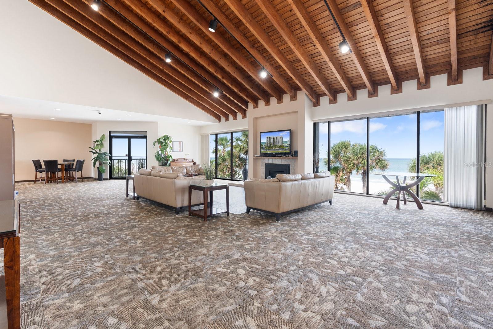 DANS ISLAND ON SAND KEY CONDO - Residential