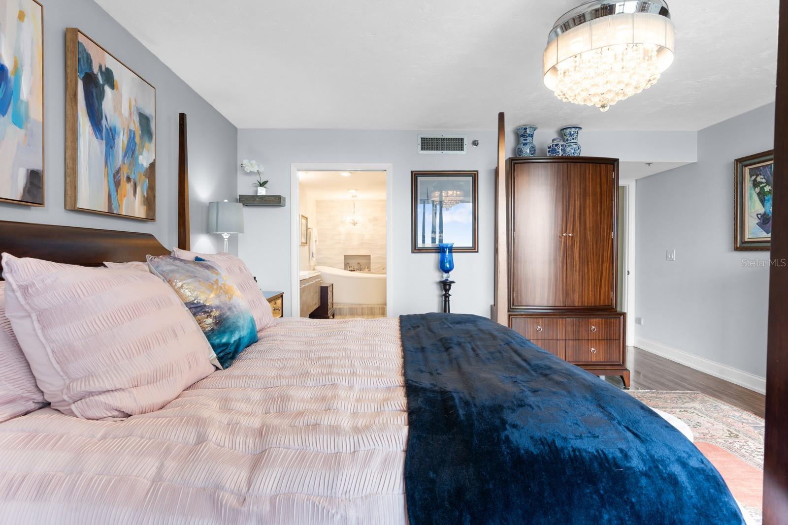 DANS ISLAND ON SAND KEY CONDO - Residential