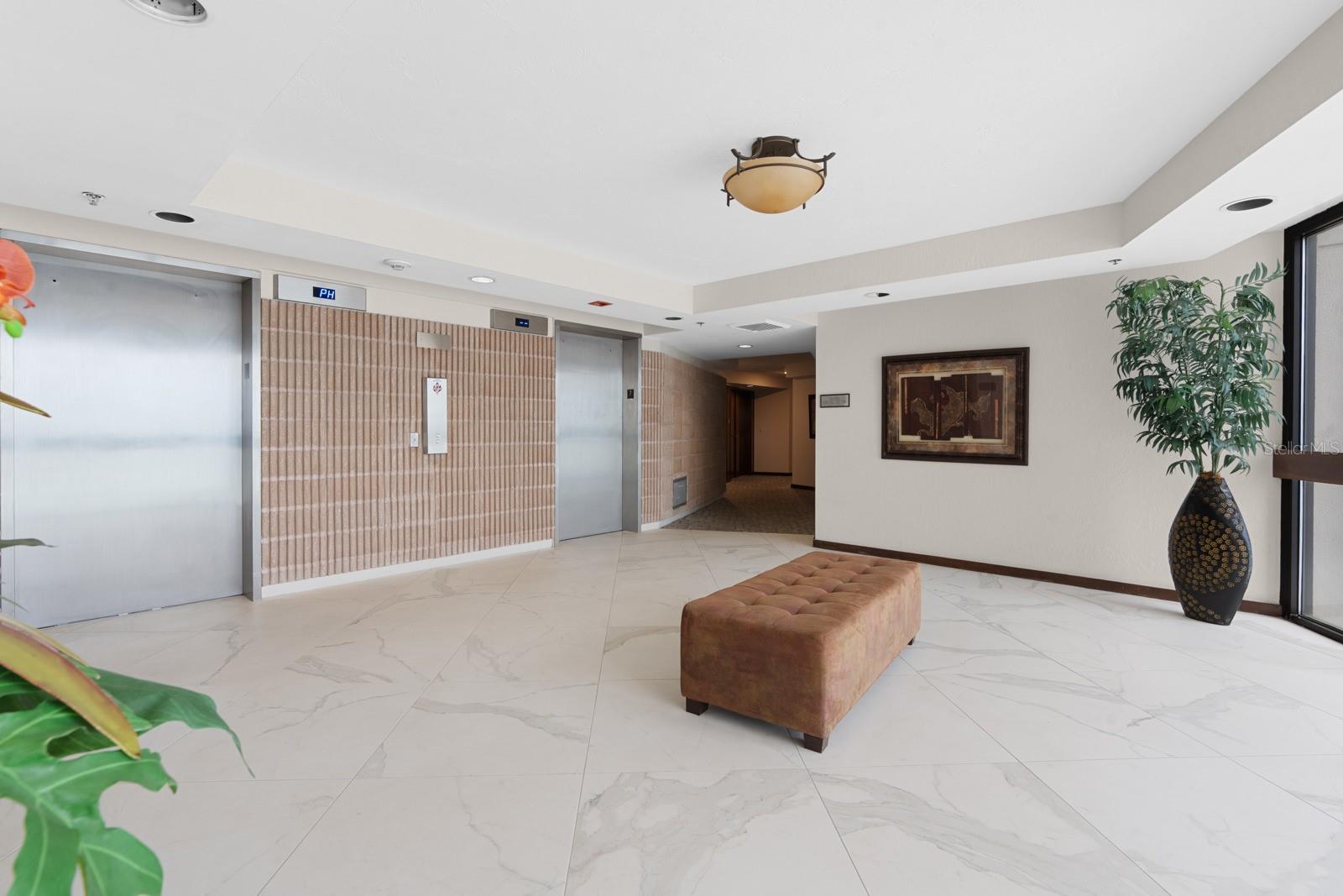 DANS ISLAND ON SAND KEY CONDO - Residential