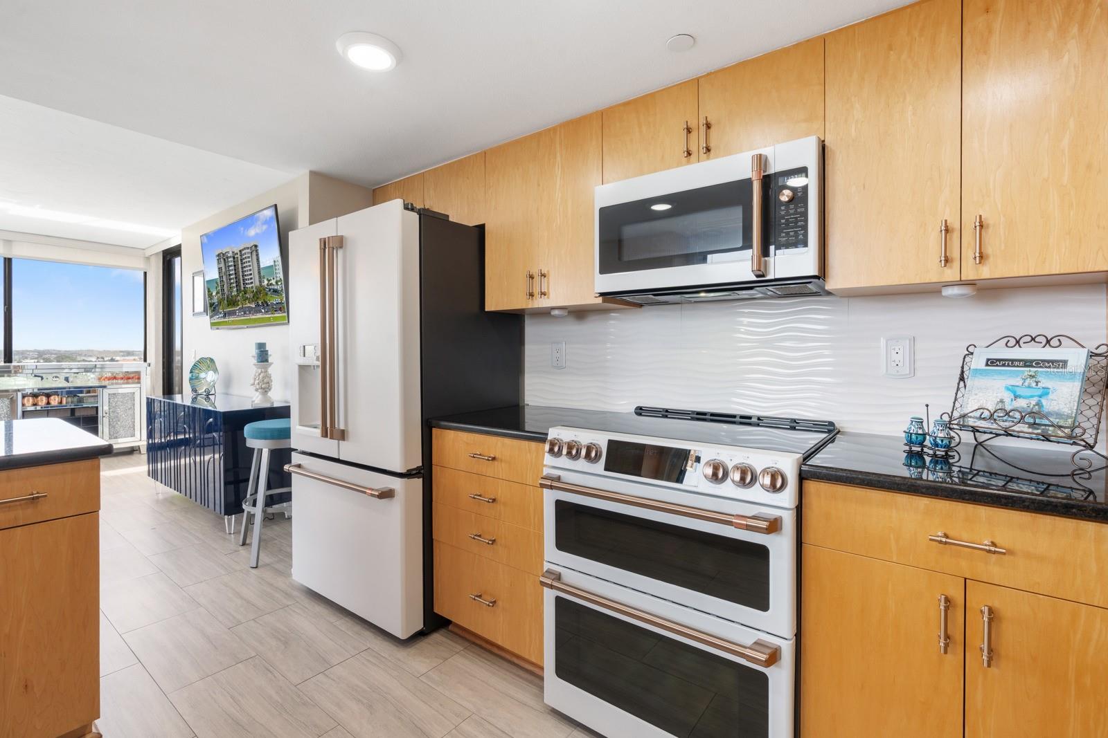 DANS ISLAND ON SAND KEY CONDO - Residential