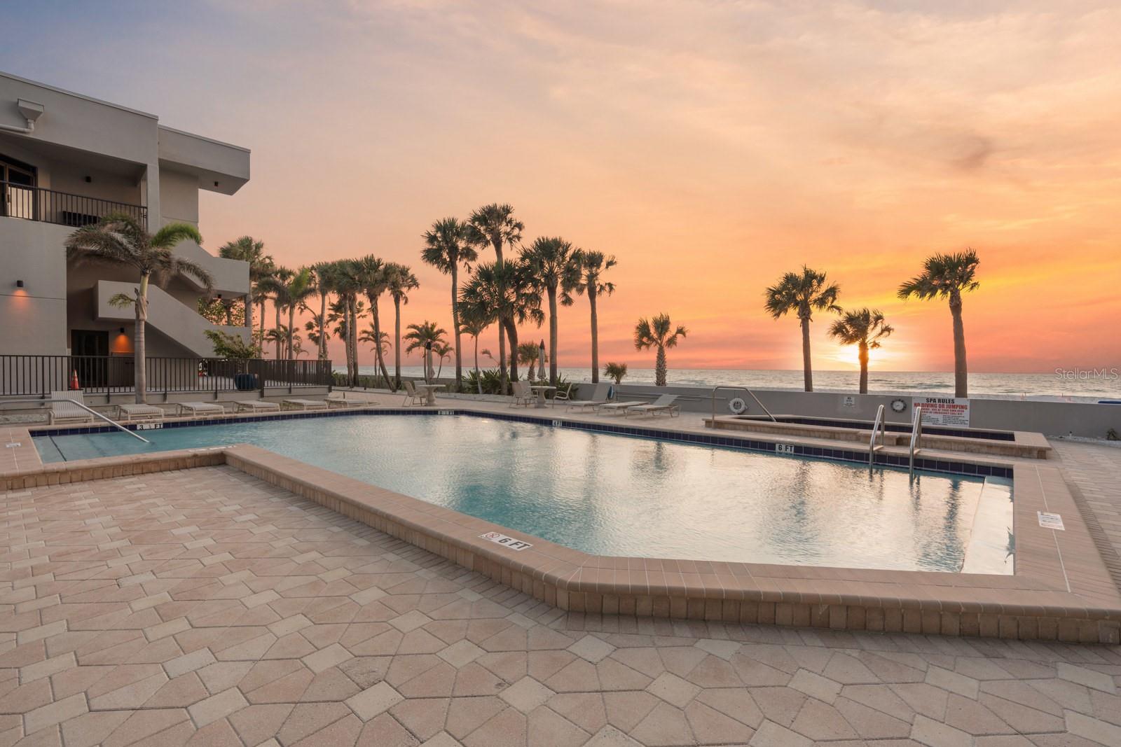 DANS ISLAND ON SAND KEY CONDO - Residential