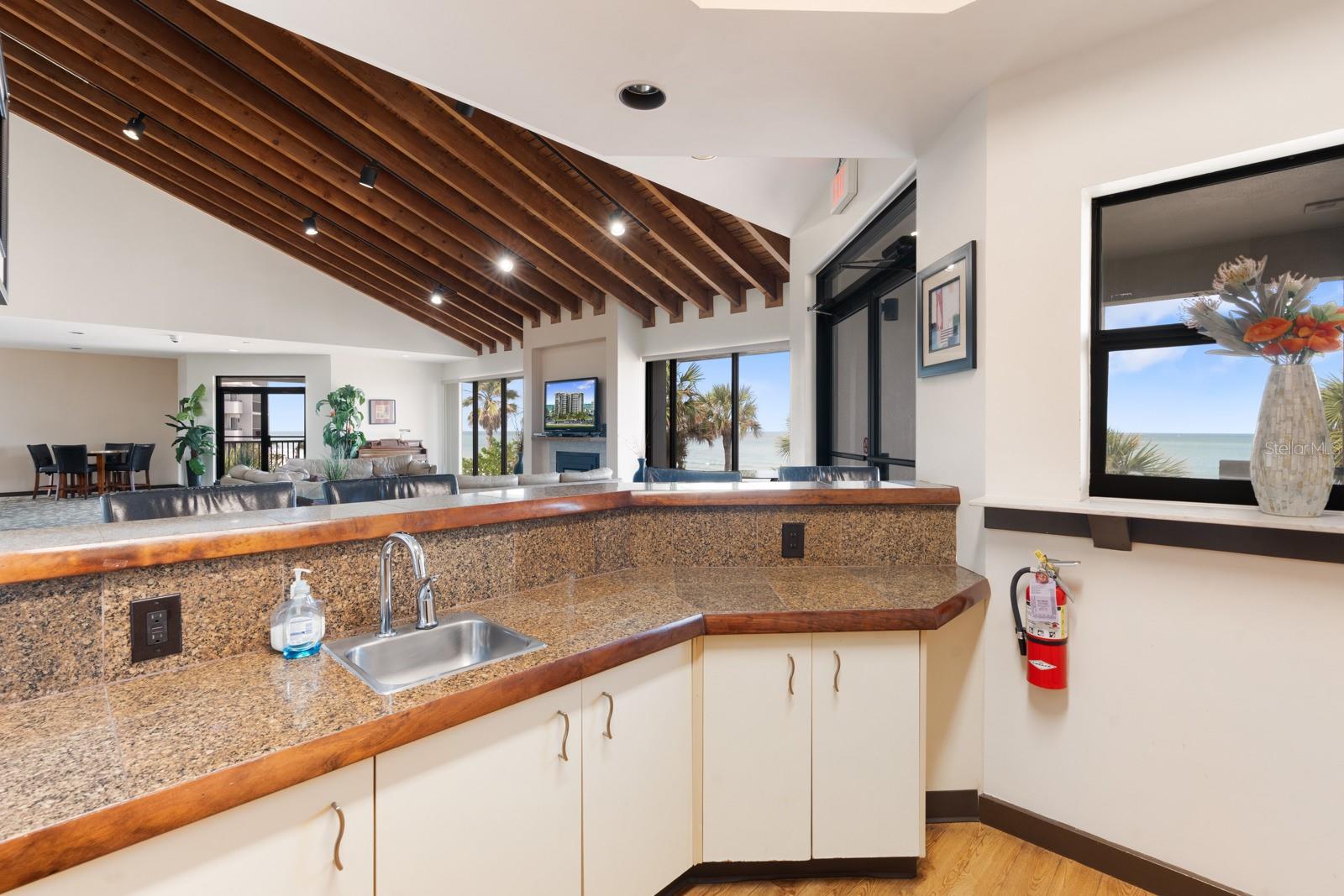 DANS ISLAND ON SAND KEY CONDO - Residential