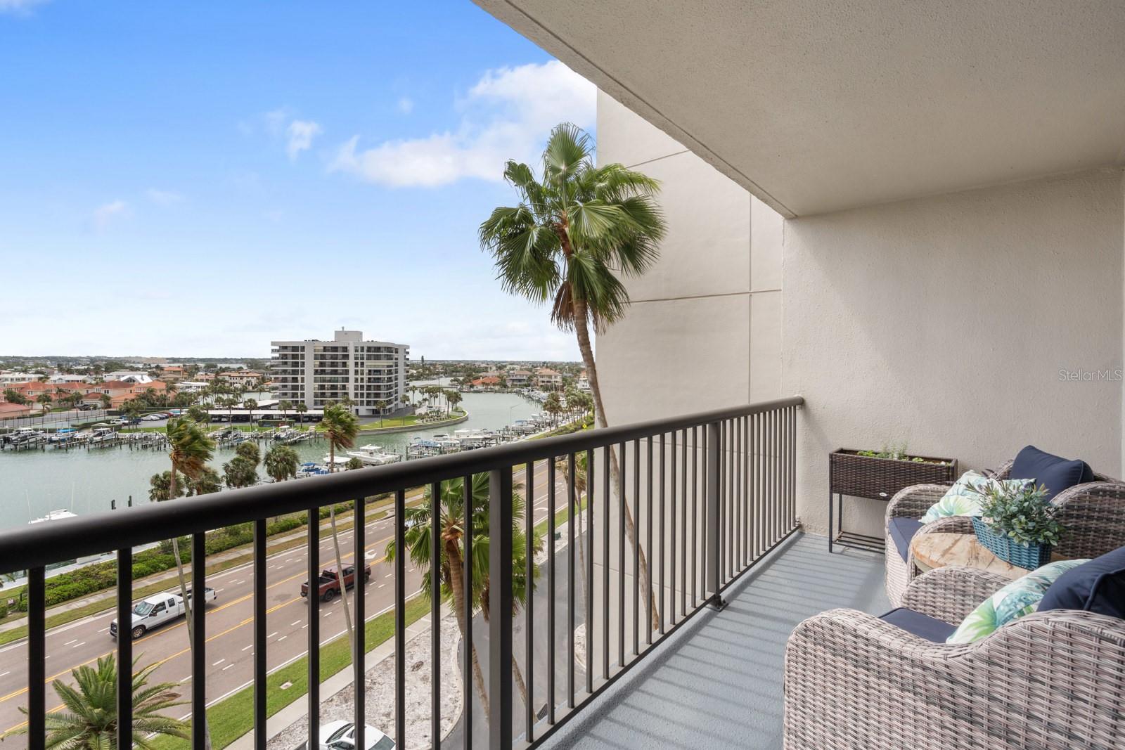 DANS ISLAND ON SAND KEY CONDO - Residential