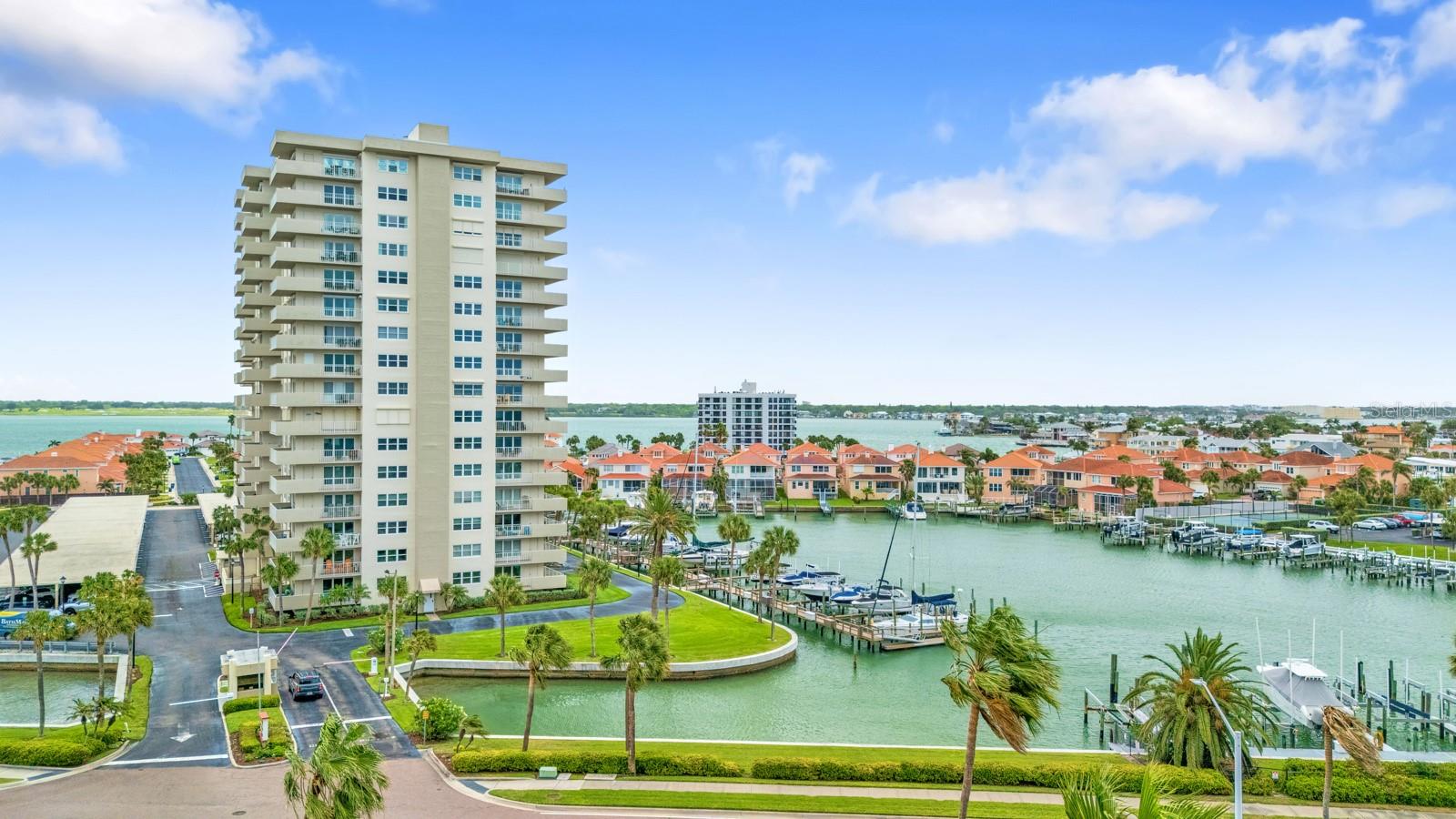 DANS ISLAND ON SAND KEY CONDO - Residential