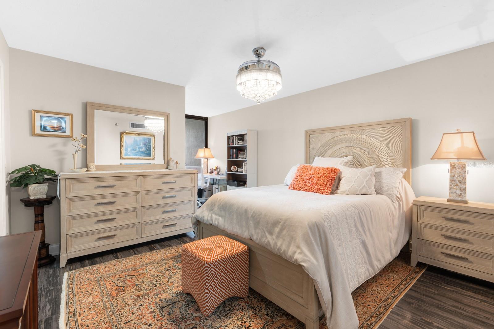 DANS ISLAND ON SAND KEY CONDO - Residential