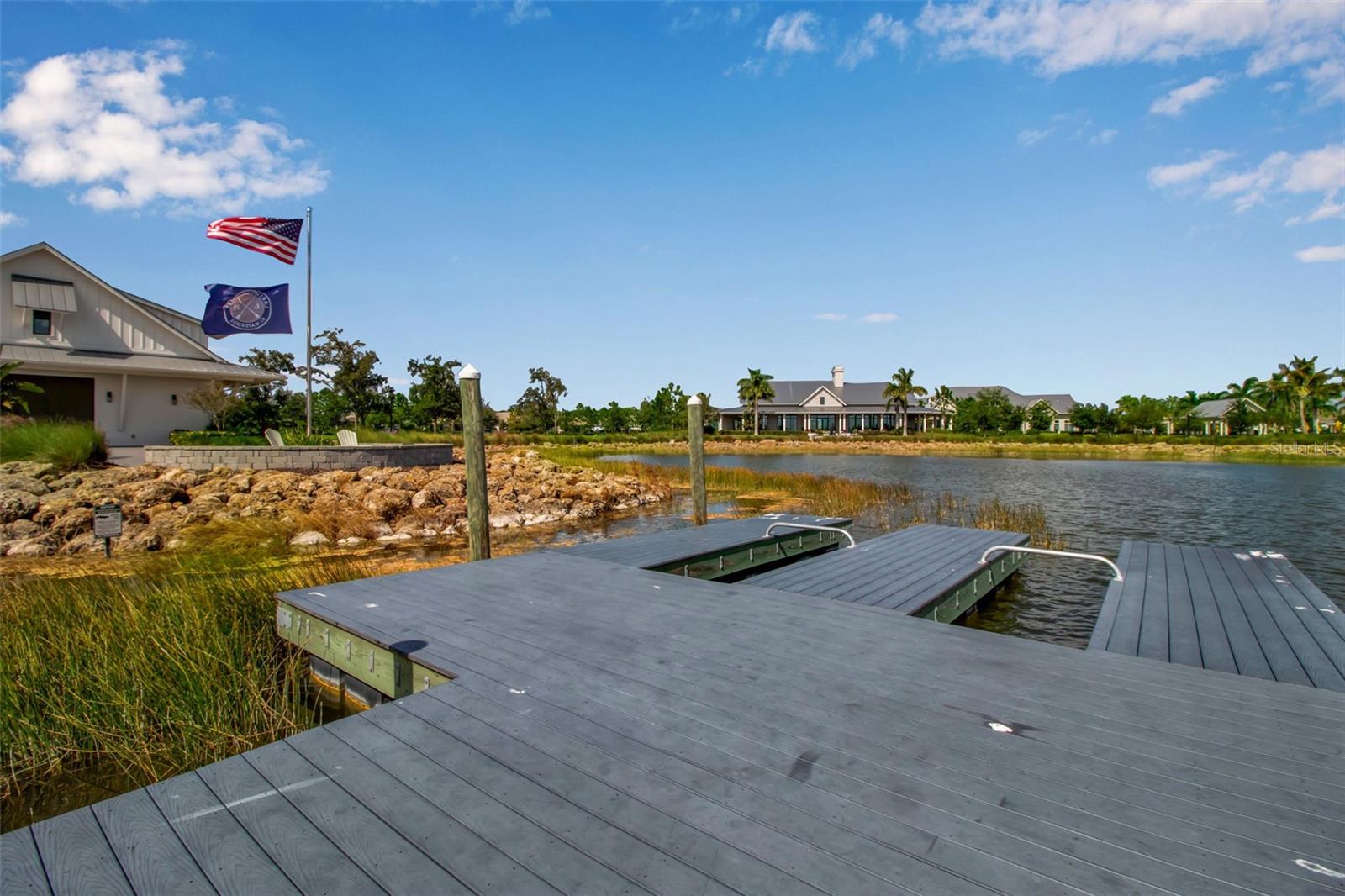 LAKEHOUSE COVE AT WATERSIDE - Residential