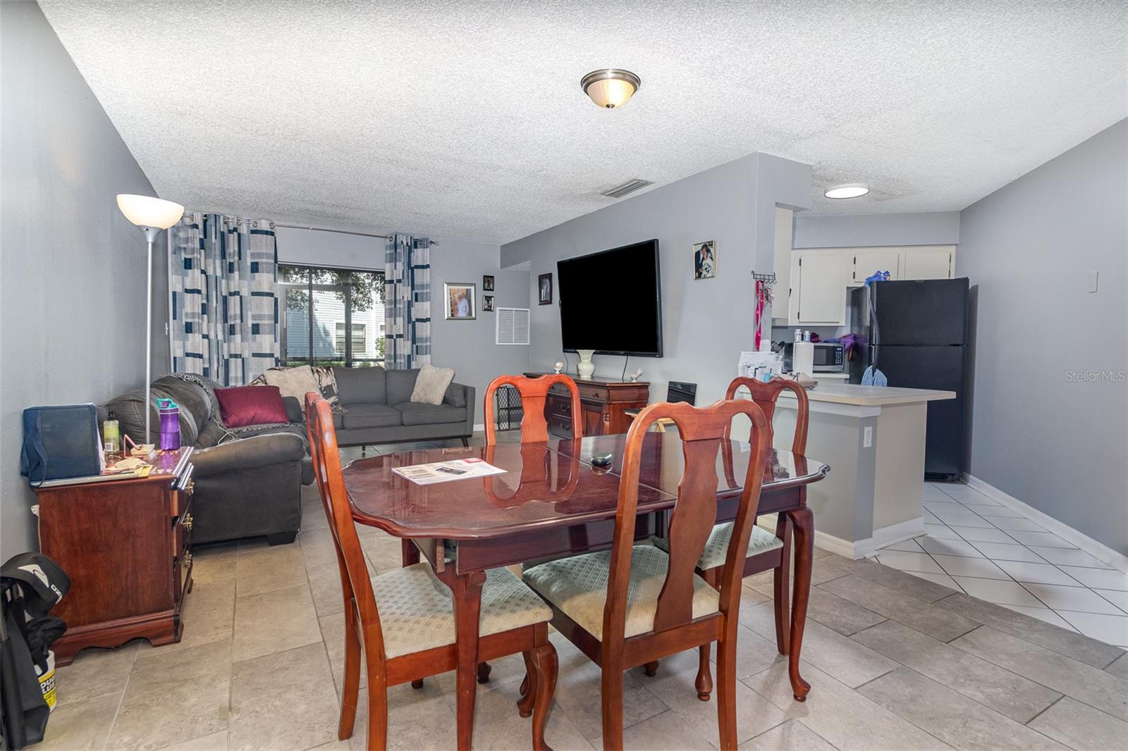 3887 ATRIUM DRIVE 3