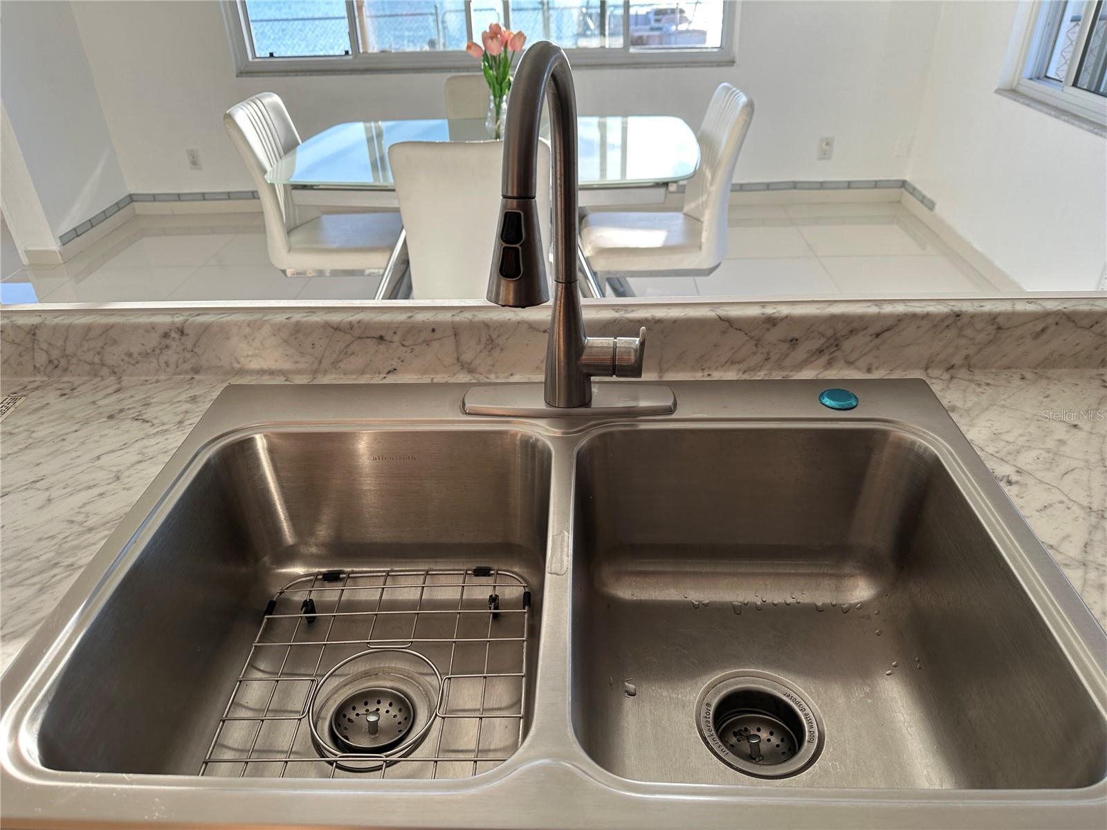 TAHITIAN DEV - Residential