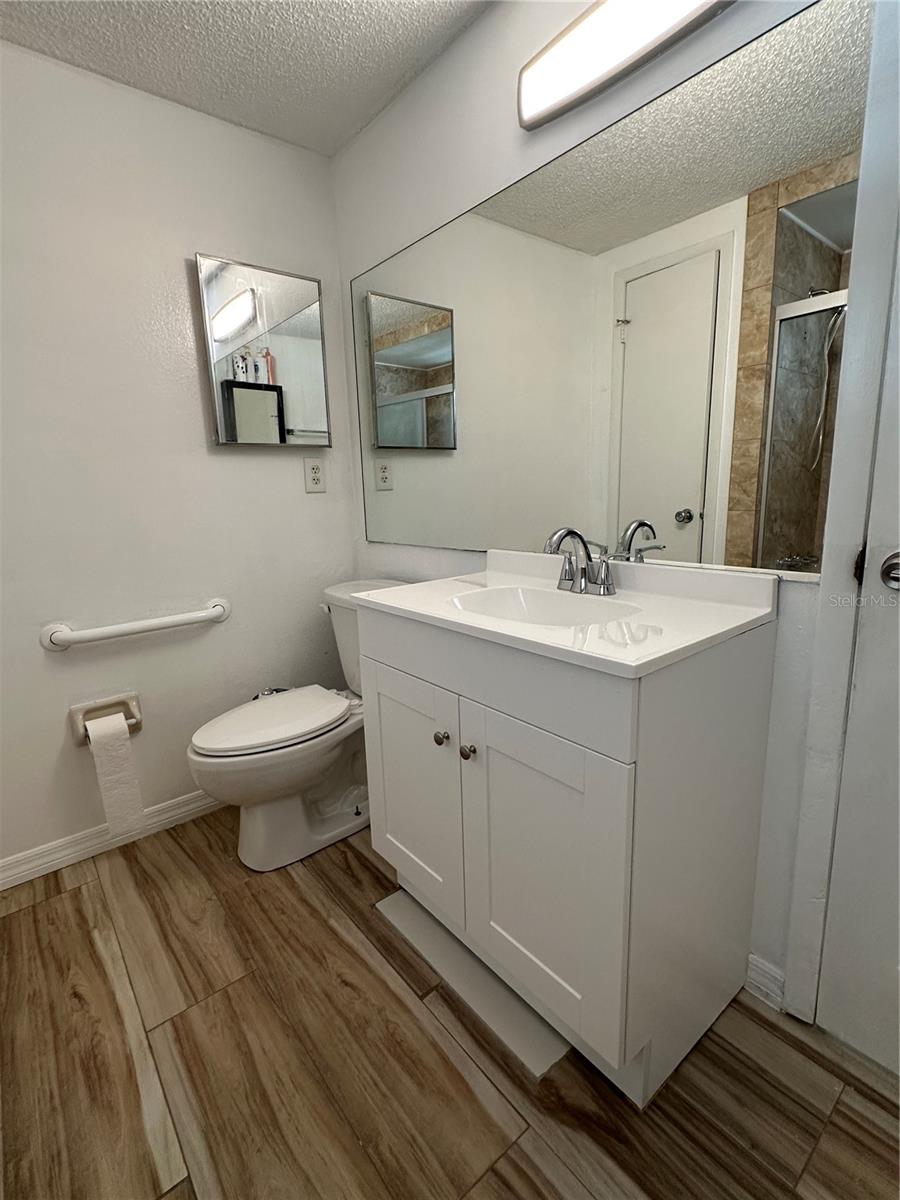 TAHITIAN DEV - Residential