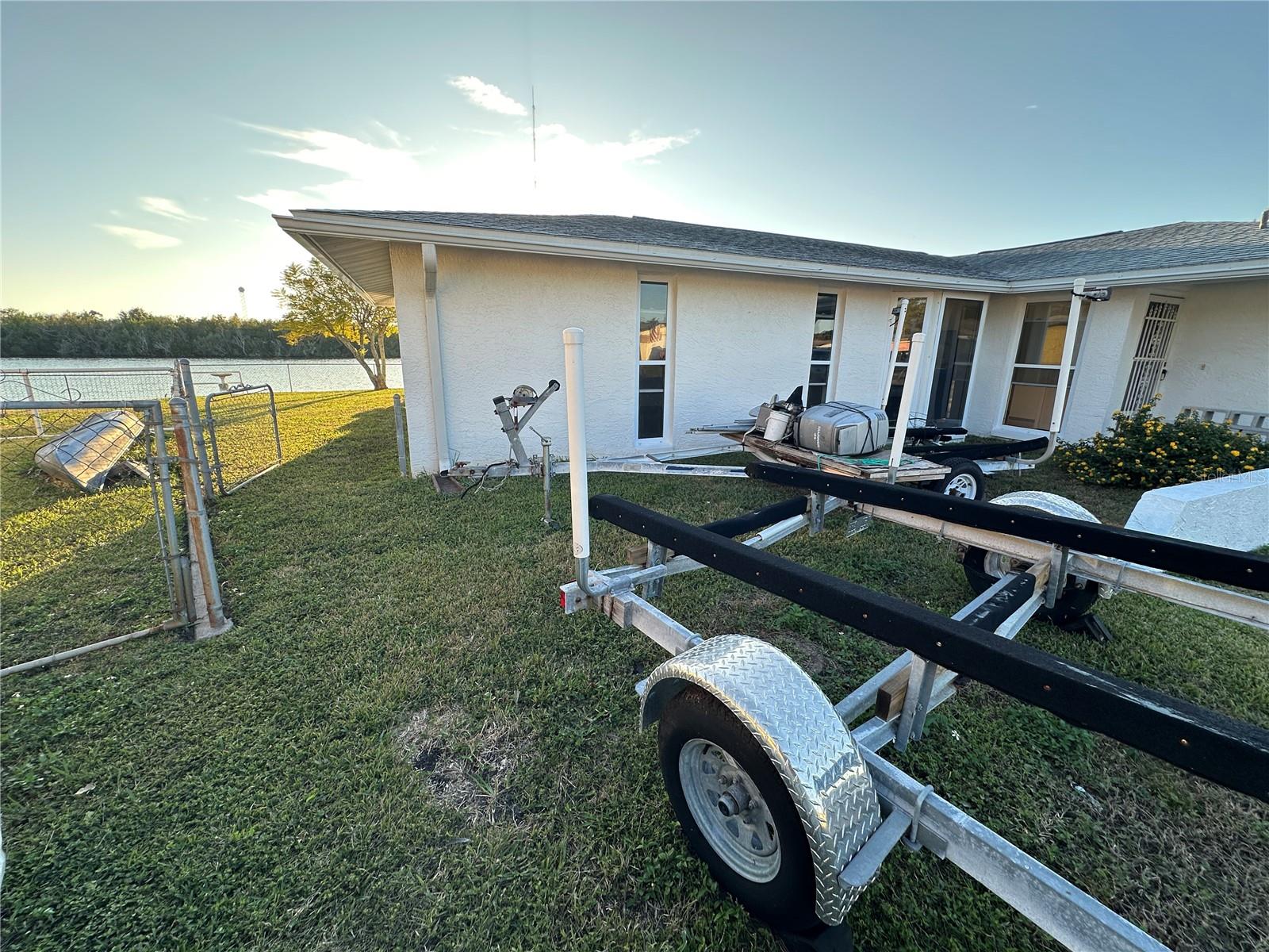 TAHITIAN DEV - Residential