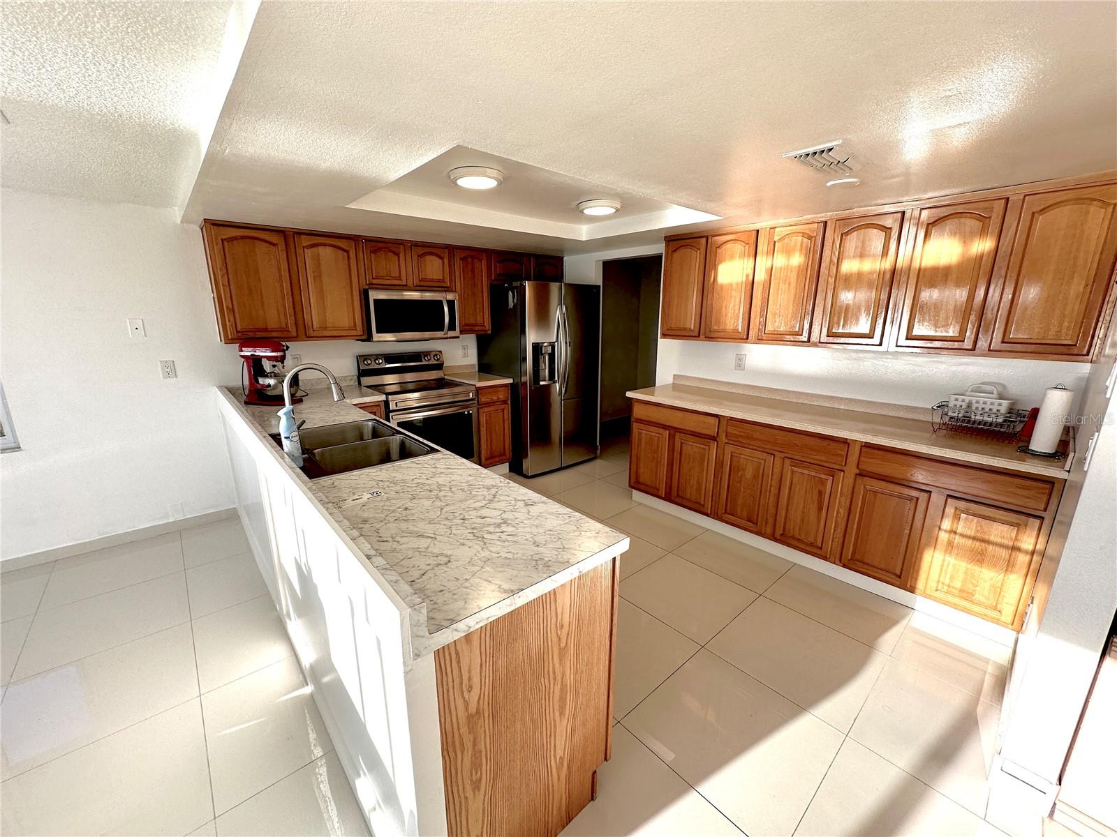 TAHITIAN DEV - Residential