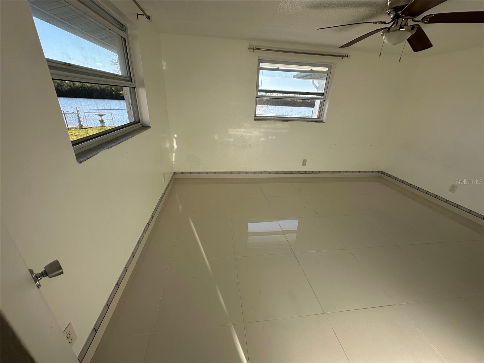 TAHITIAN DEV - Residential