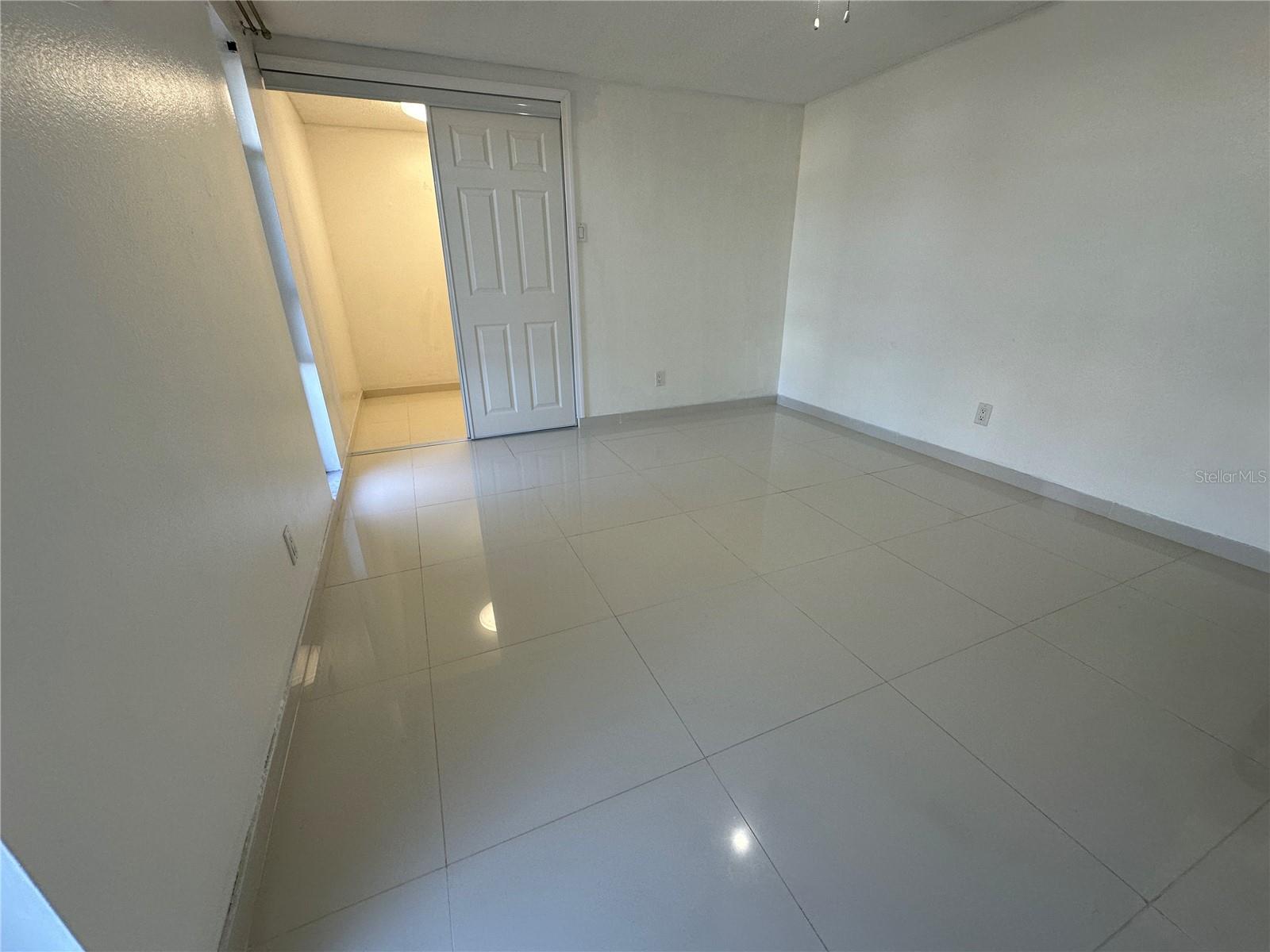 TAHITIAN DEV - Residential