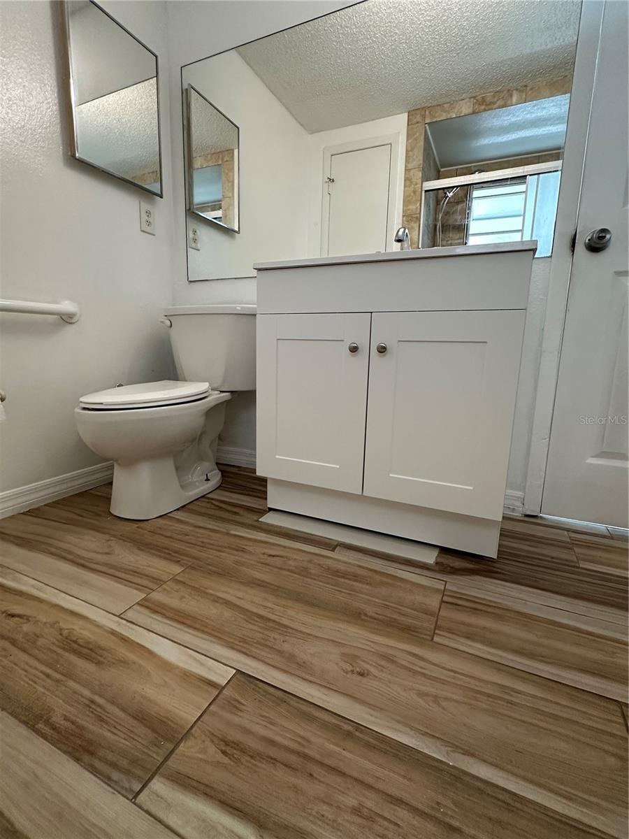 TAHITIAN DEV - Residential