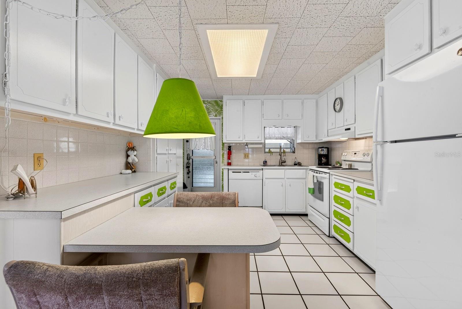 37 CABALLO WAY