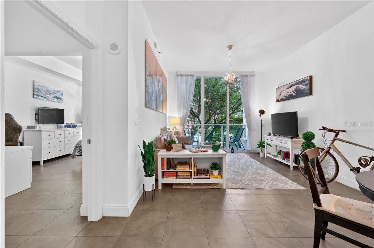 31 SE 5TH STREET 203
