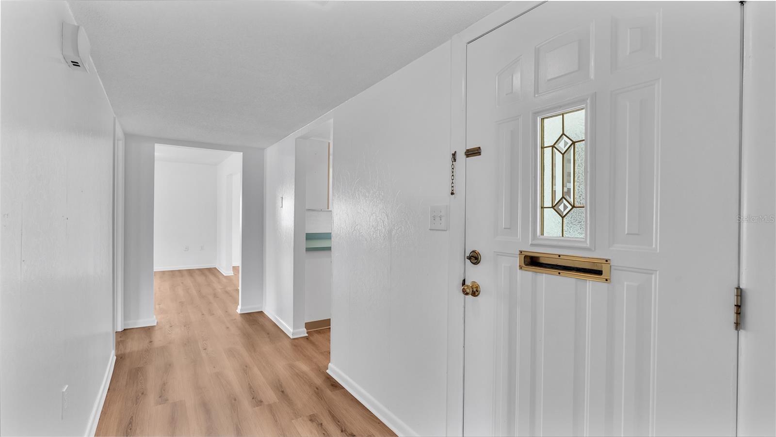 Photo 4 of 31 of 3523 AMITY AVENUE condo