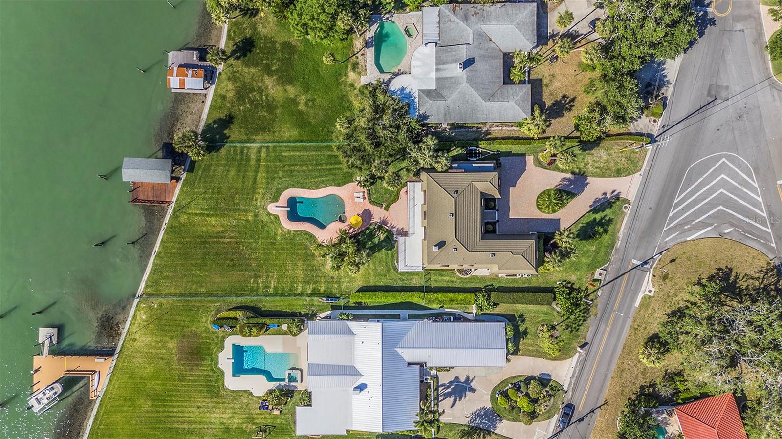 224 HARBOR VIEW LANE