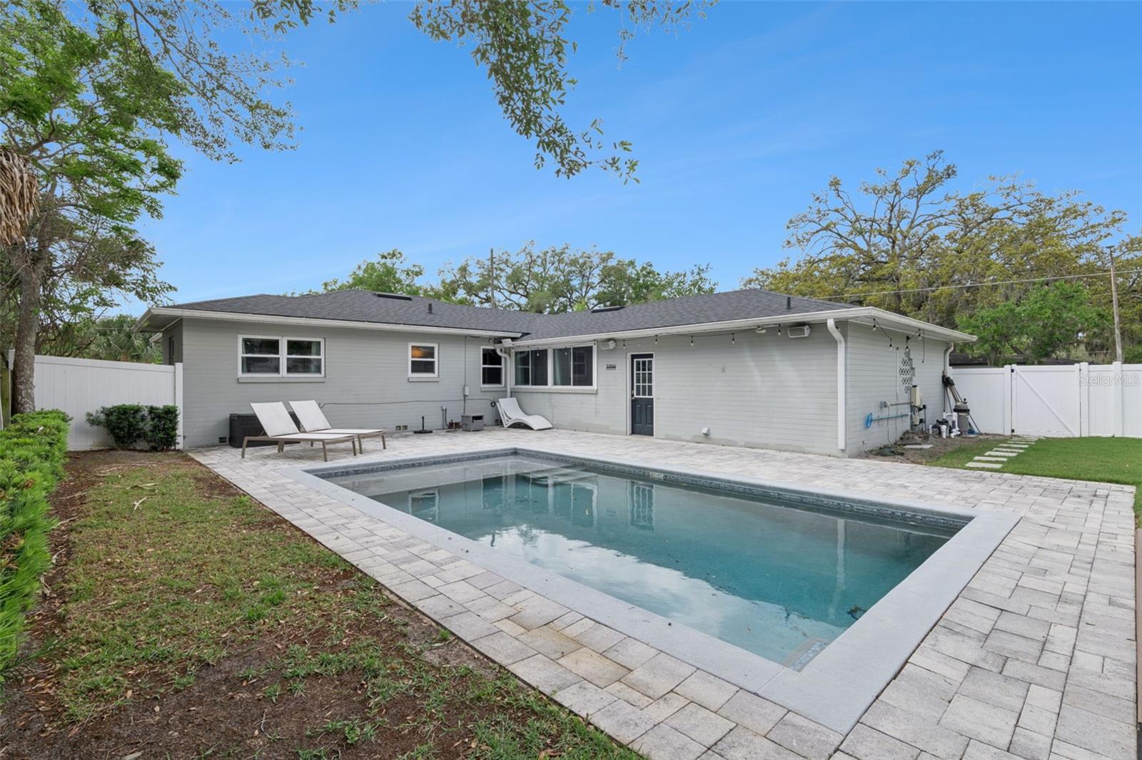 NORTH HAMPTON PARK - Residential