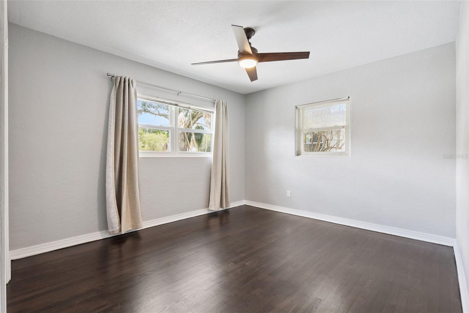 NORTH HAMPTON PARK - Residential