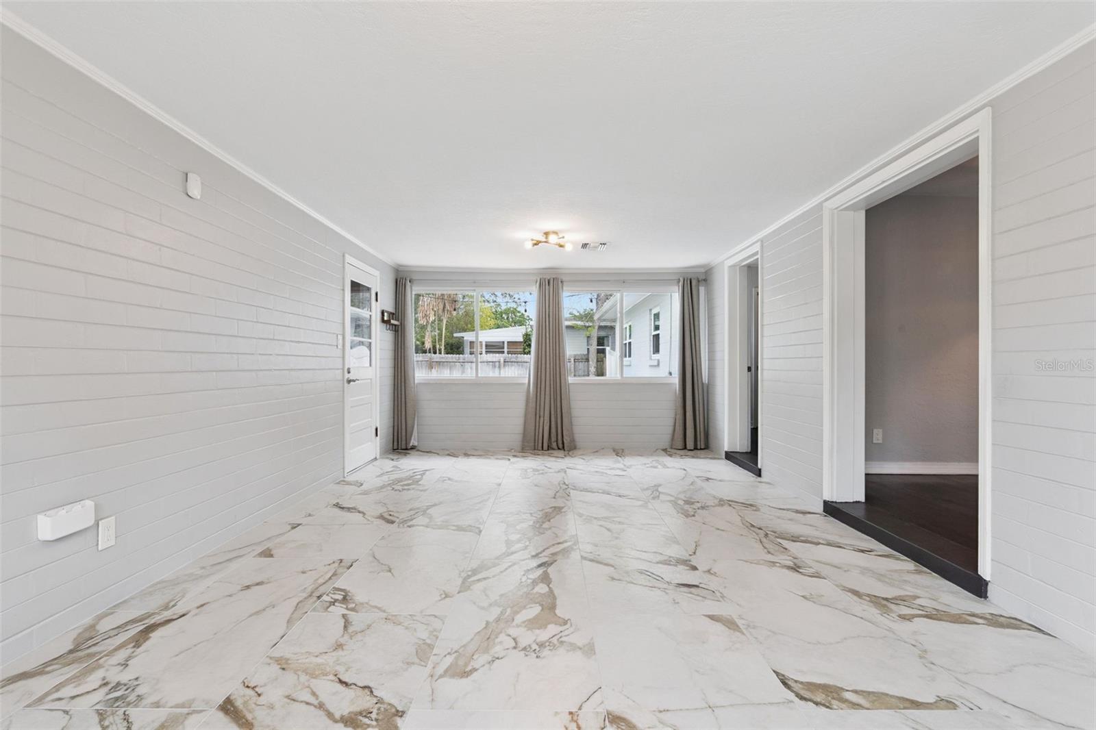 NORTH HAMPTON PARK - Residential