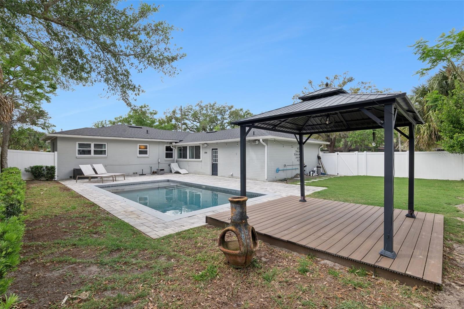 NORTH HAMPTON PARK - Residential