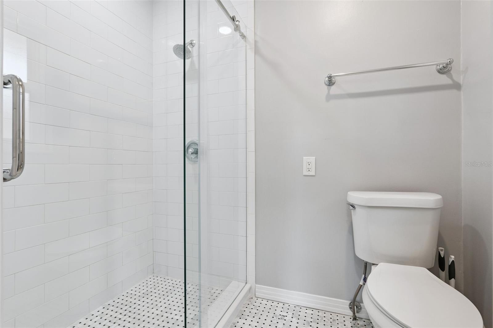 NORTH HAMPTON PARK - Residential