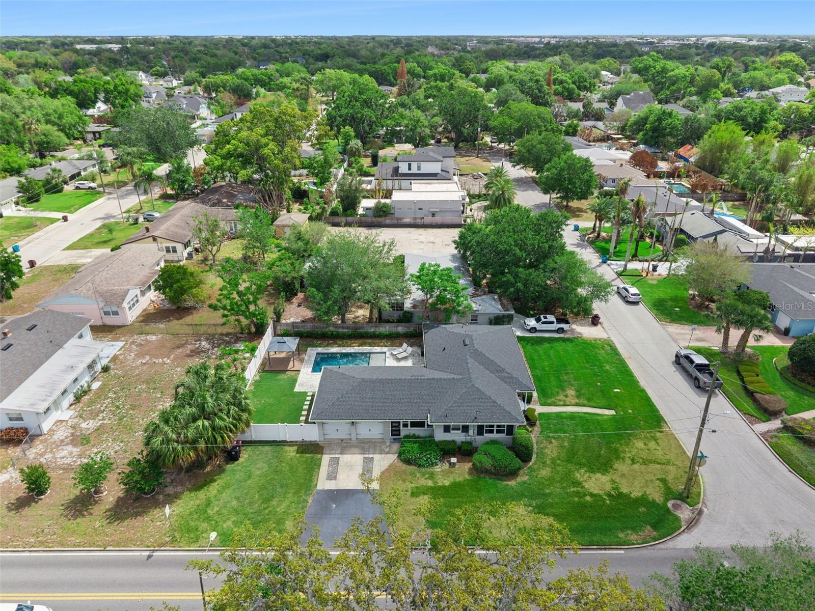 NORTH HAMPTON PARK - Residential