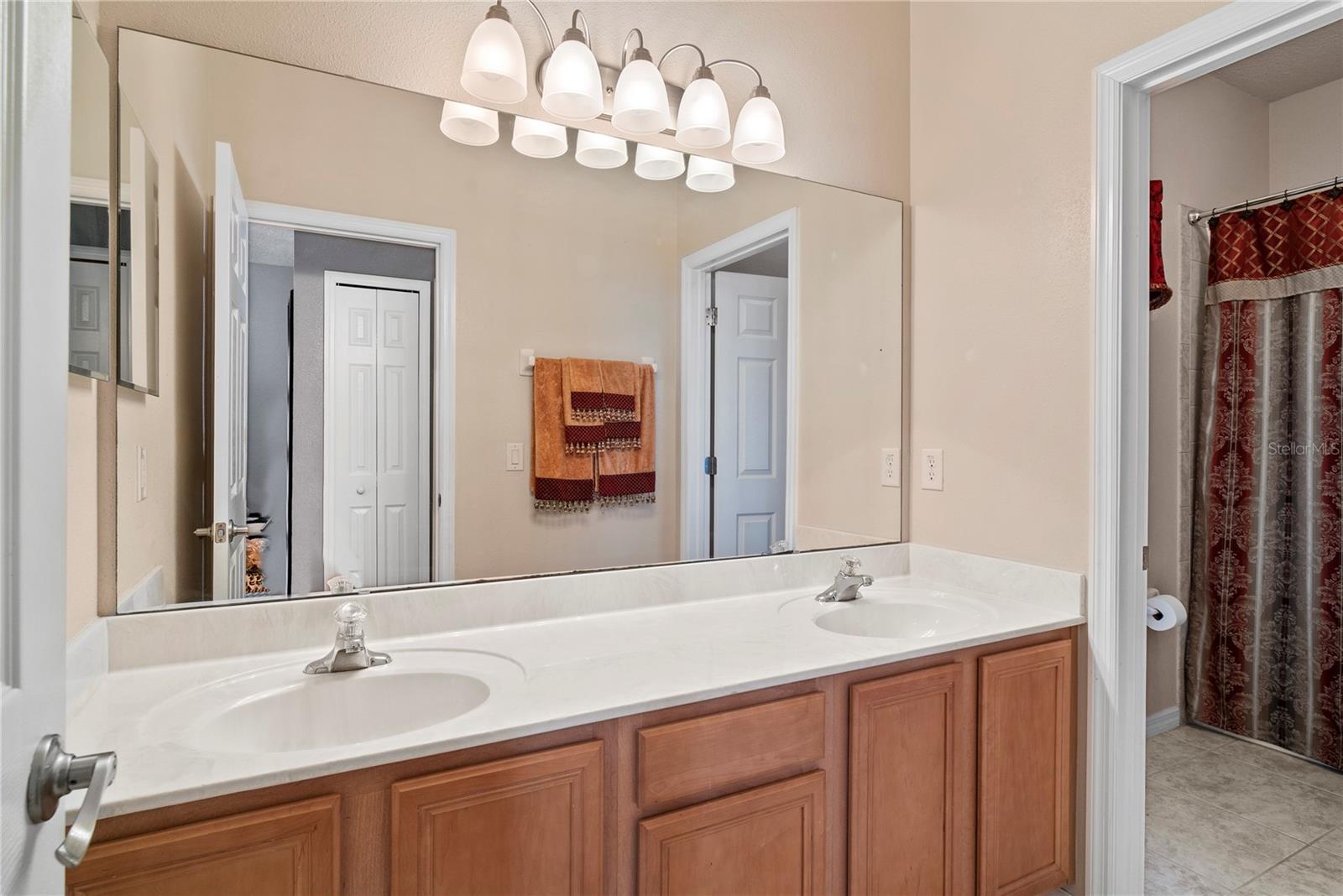 VINEYARDS SUB - Residential