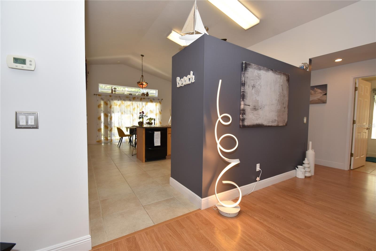 PINE LAKES - Residential