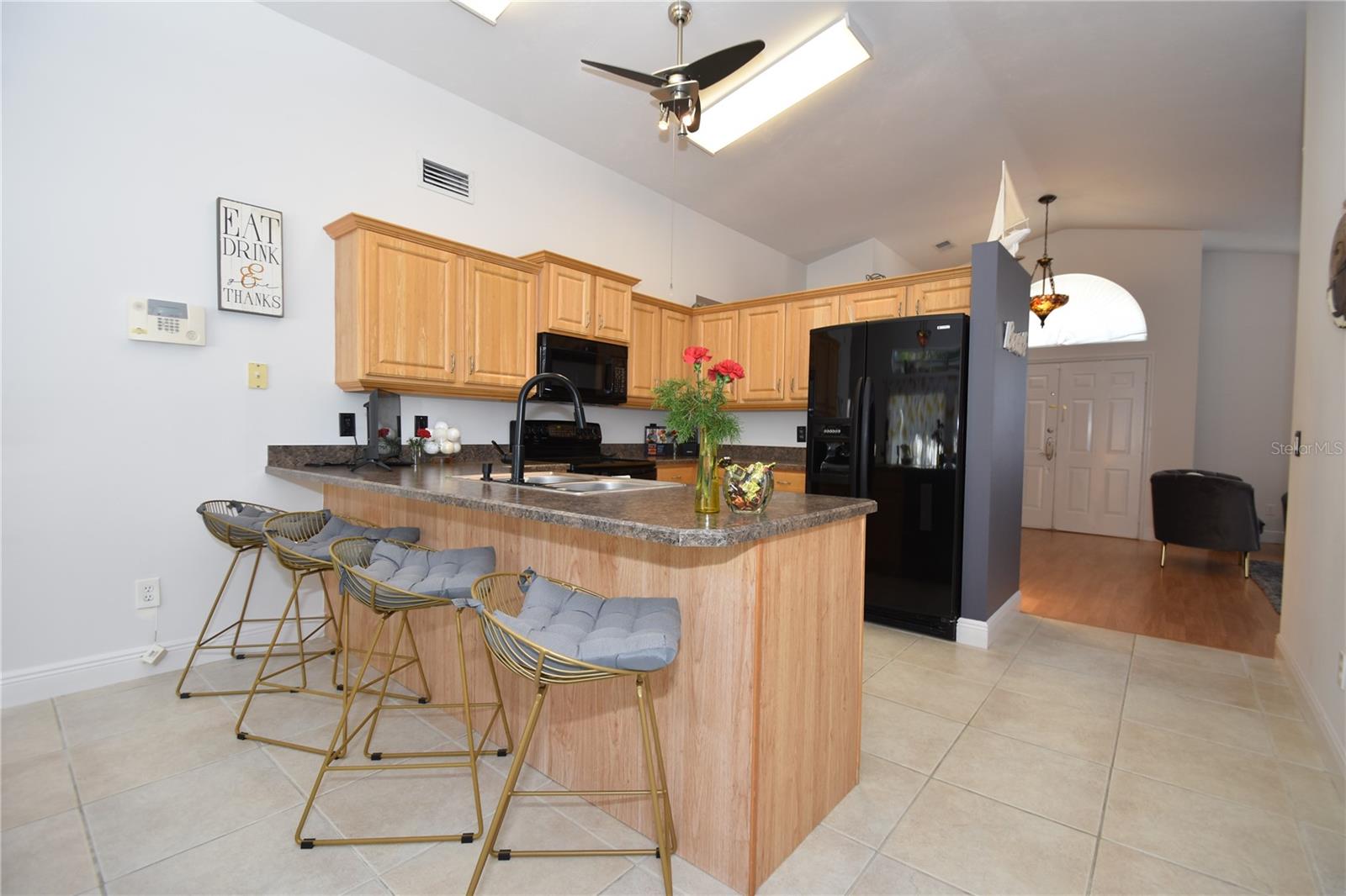 PINE LAKES - Residential