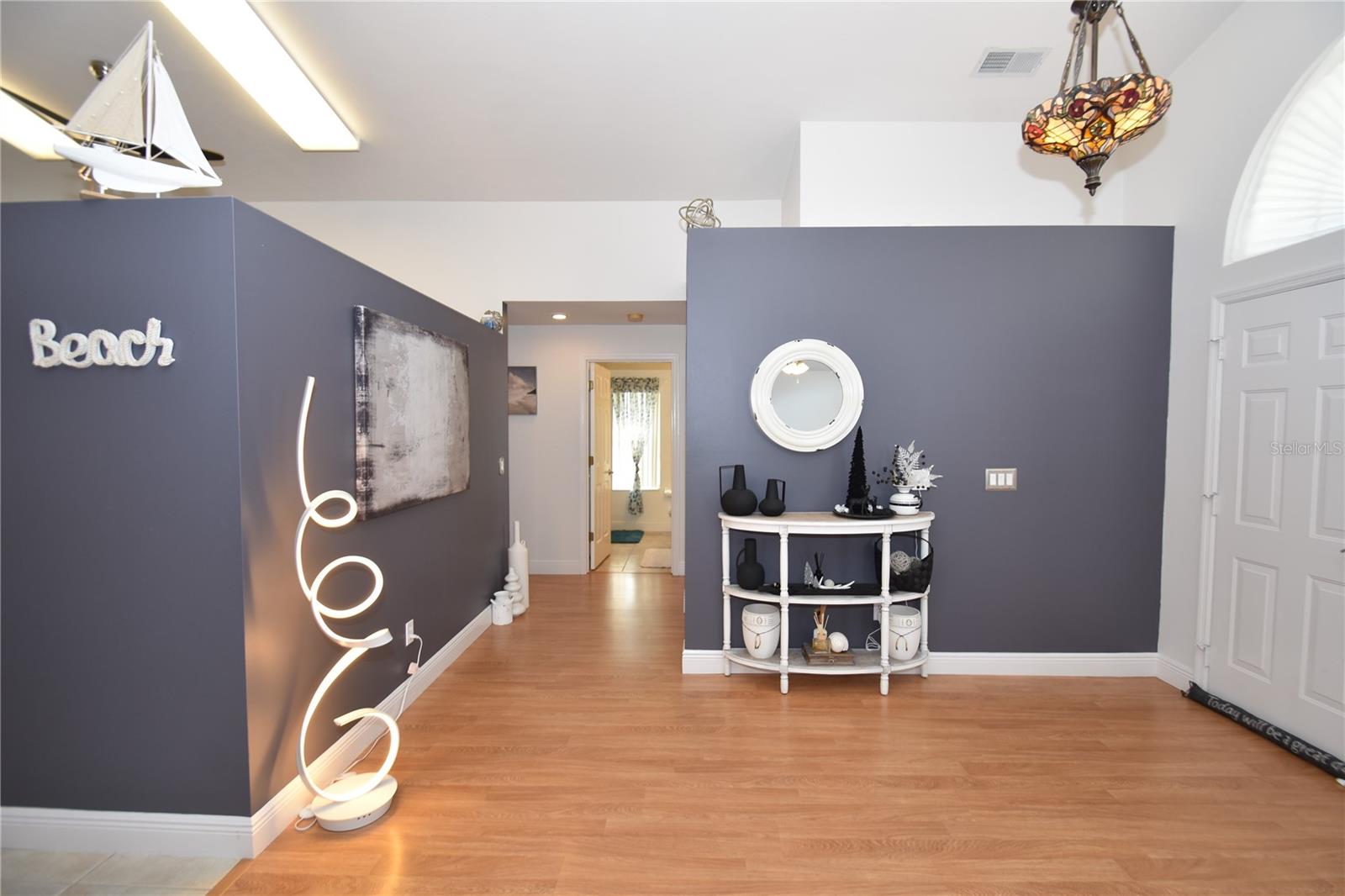 PINE LAKES - Residential