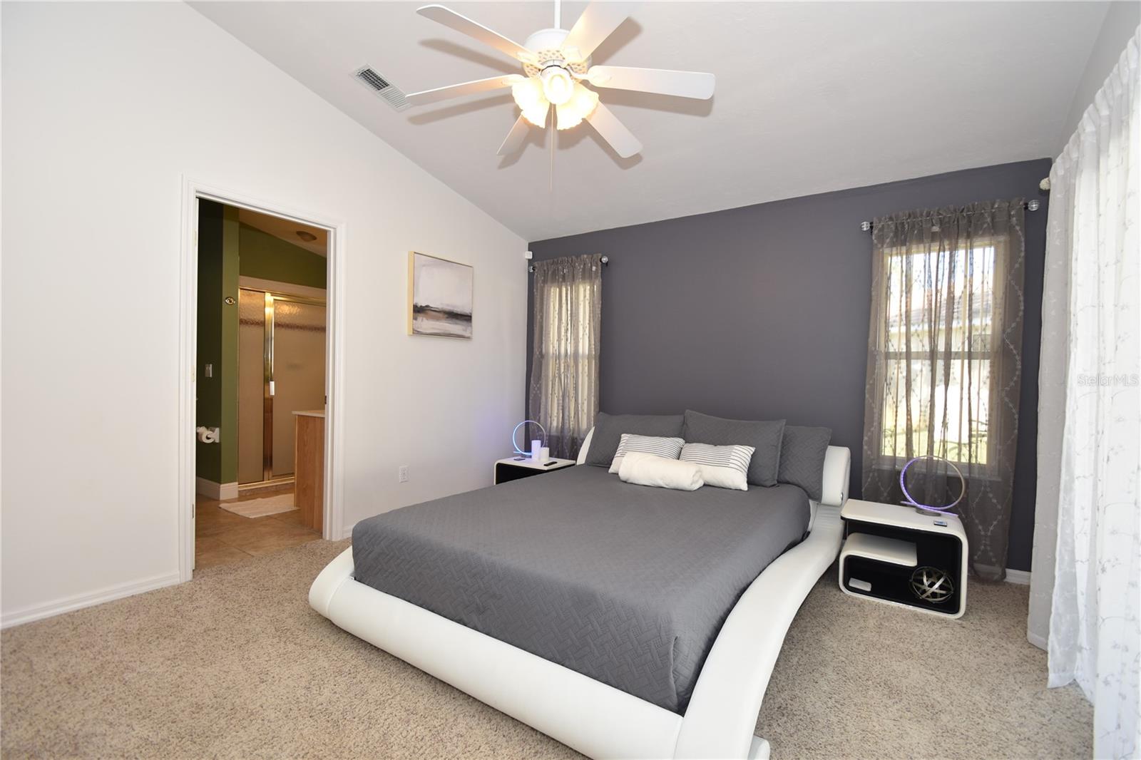 PINE LAKES - Residential