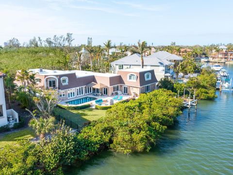 A home in SARASOTA