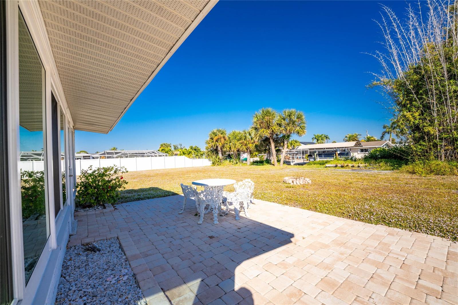 POINT OF PINES - Residential