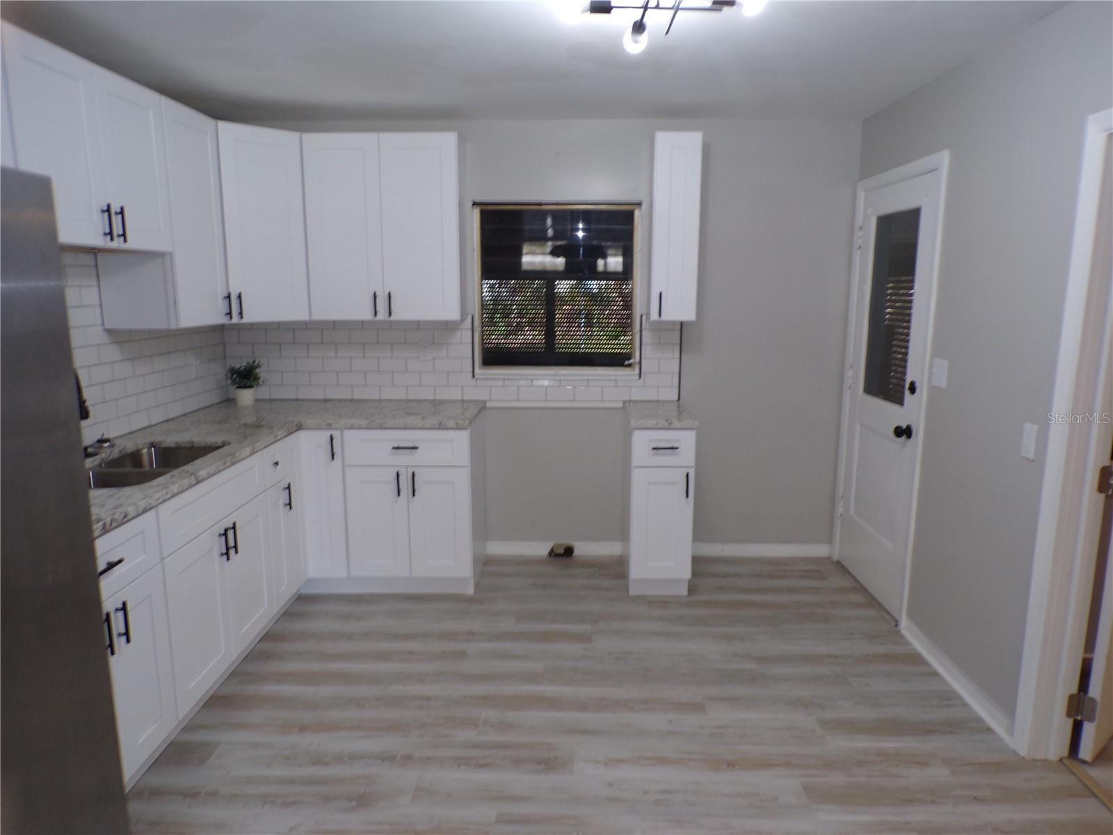 RIDGE MANOR ADD - Residential